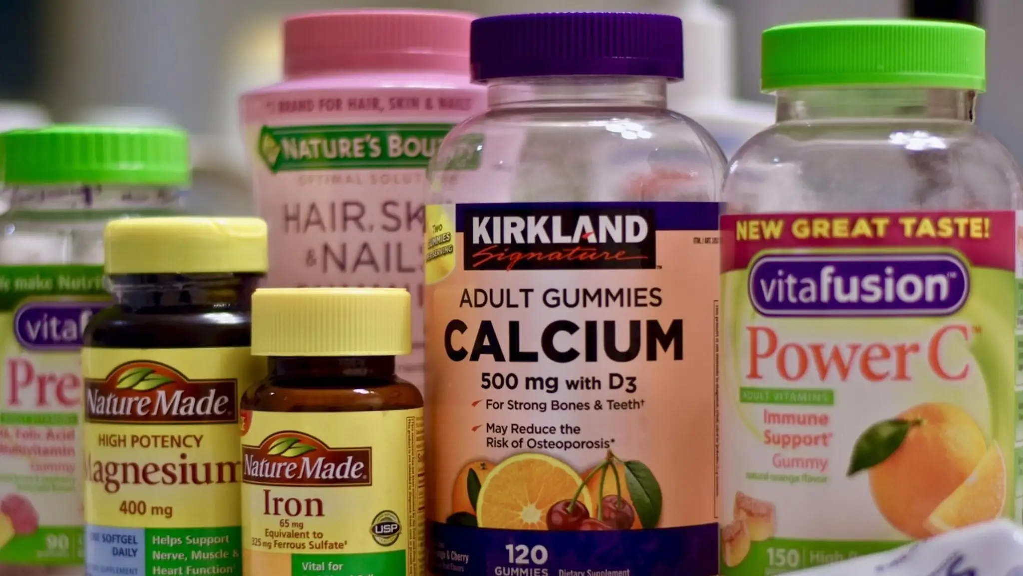 Detské vitamíny v podobe gumených cukríkov môžu deťom uškodiť