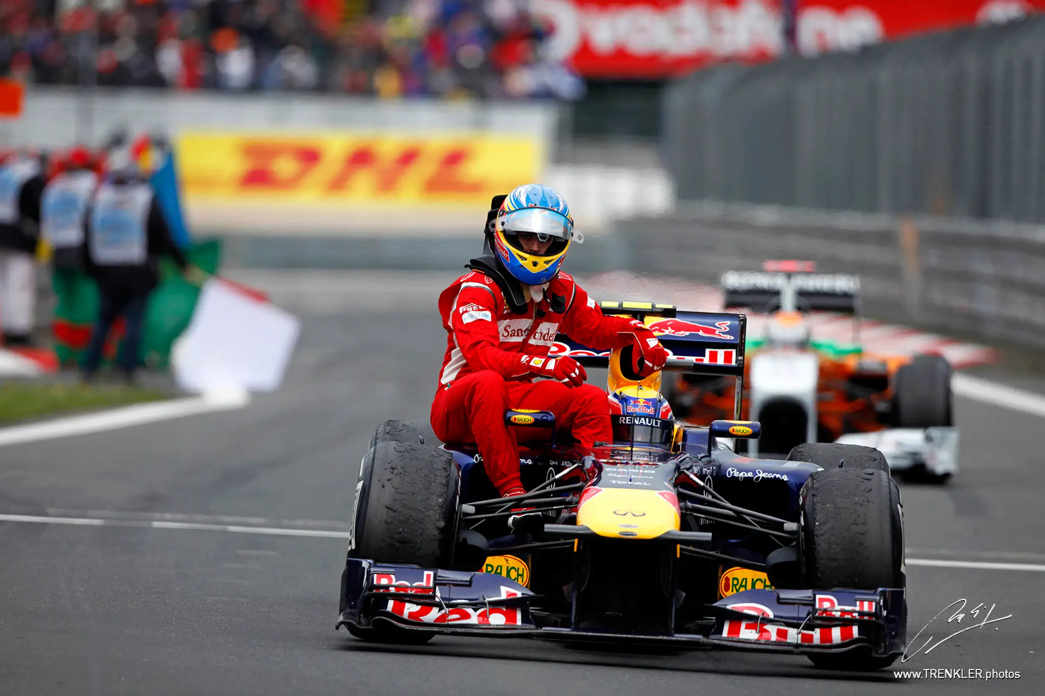 Fernando Alonso a Mark Webber VC Nemecka 2011