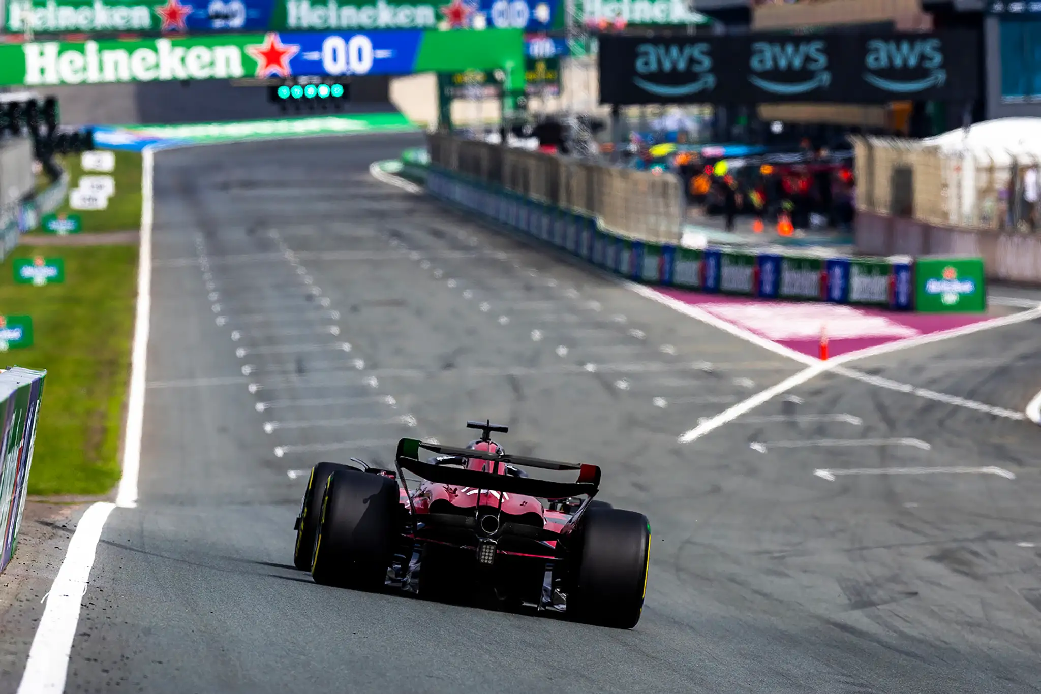 Zadná časť monopostu Valtteriho Bottasa.