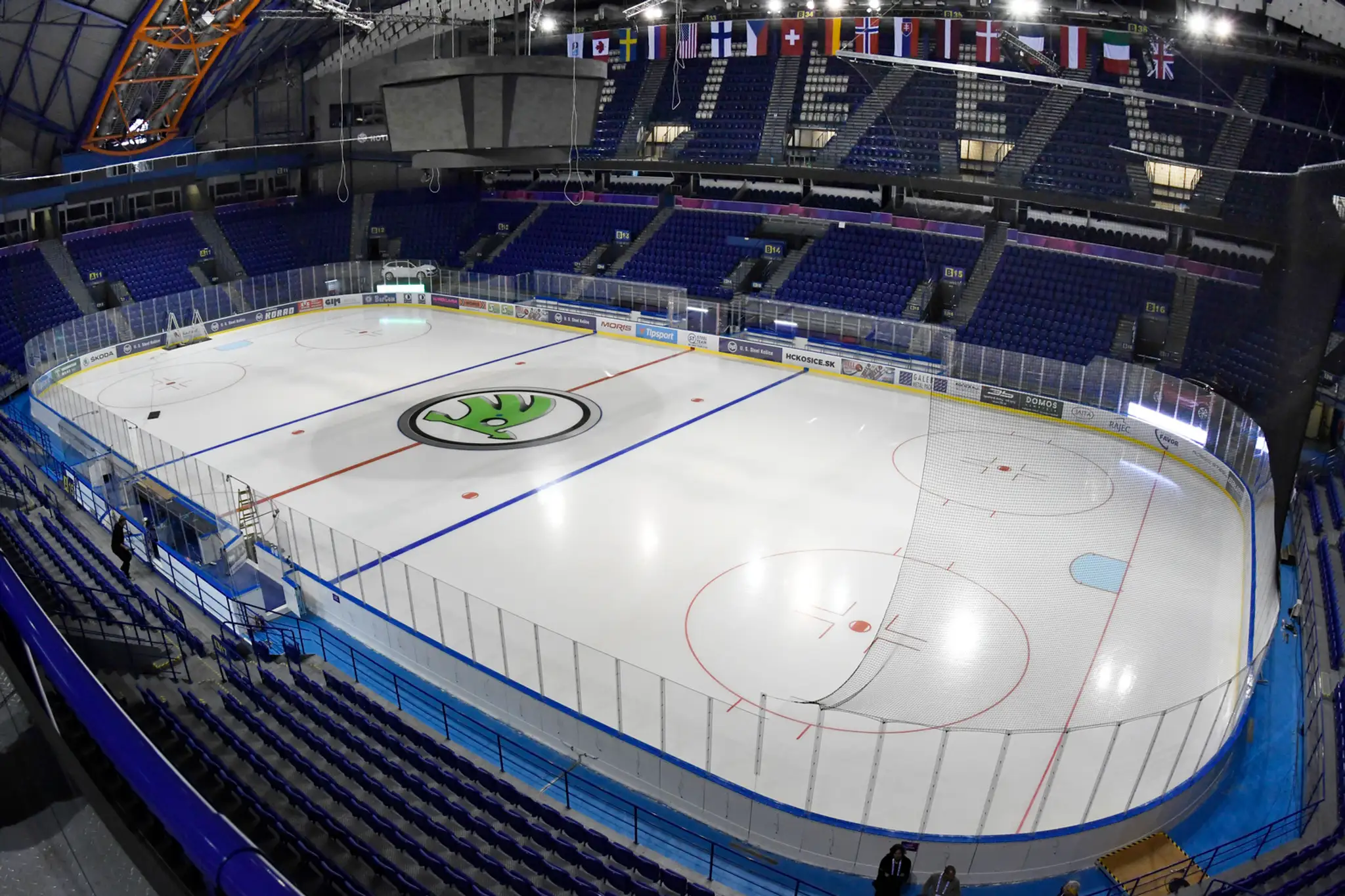 Vírivka pri šatni slovenskej reprezentácie v košickej Steel aréne.