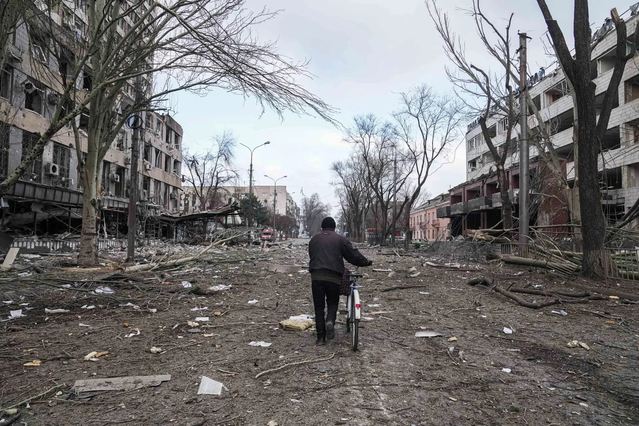 Zničené mesto Mariupol na Ukrajine