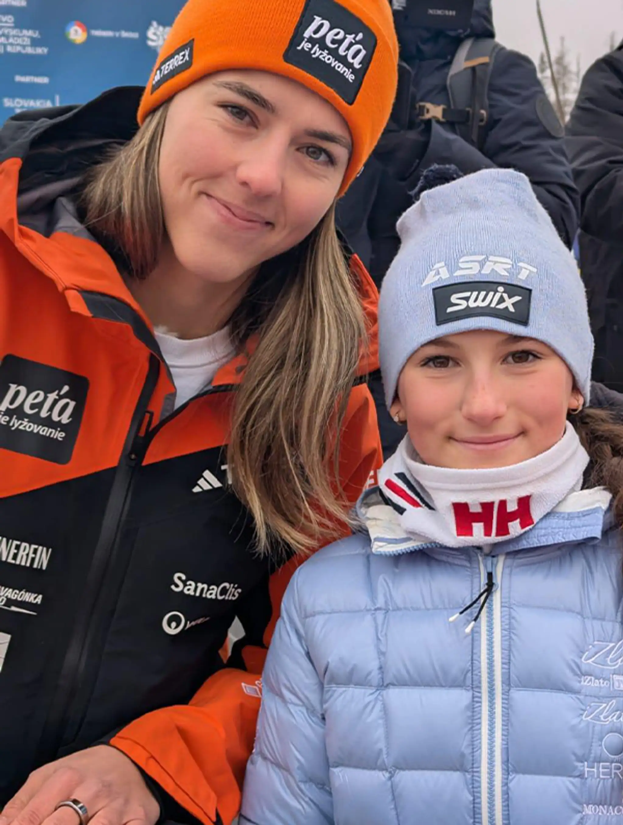 Chantal Smoleňáková a Petra Vlhová