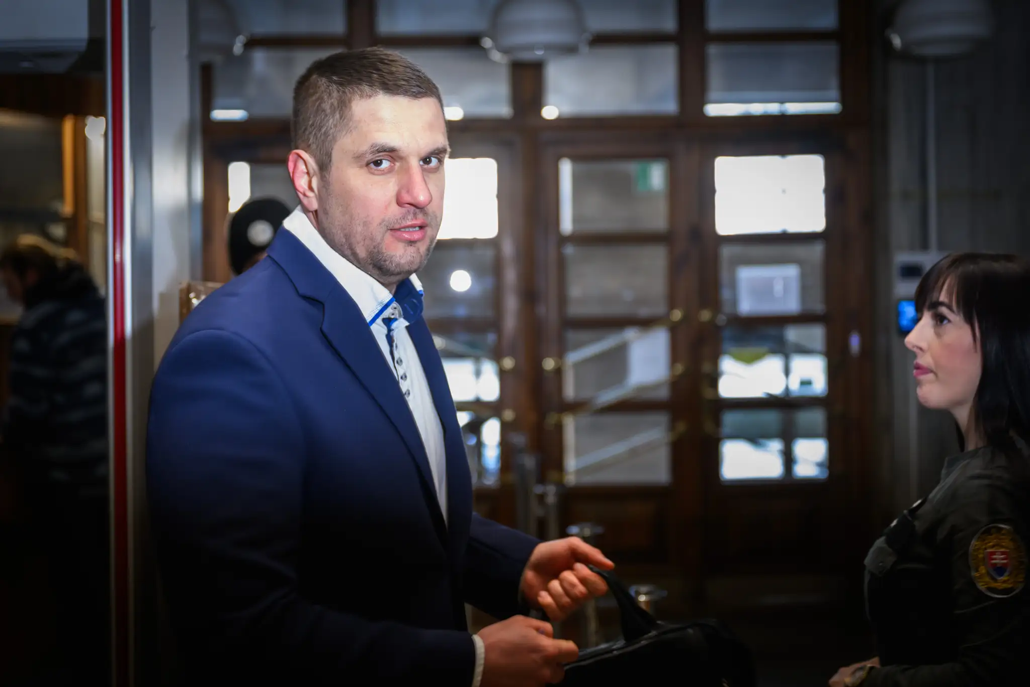Na snímke obvinený Adam Puškár v kauze vraždy študenta Daniela Tupého súde.
