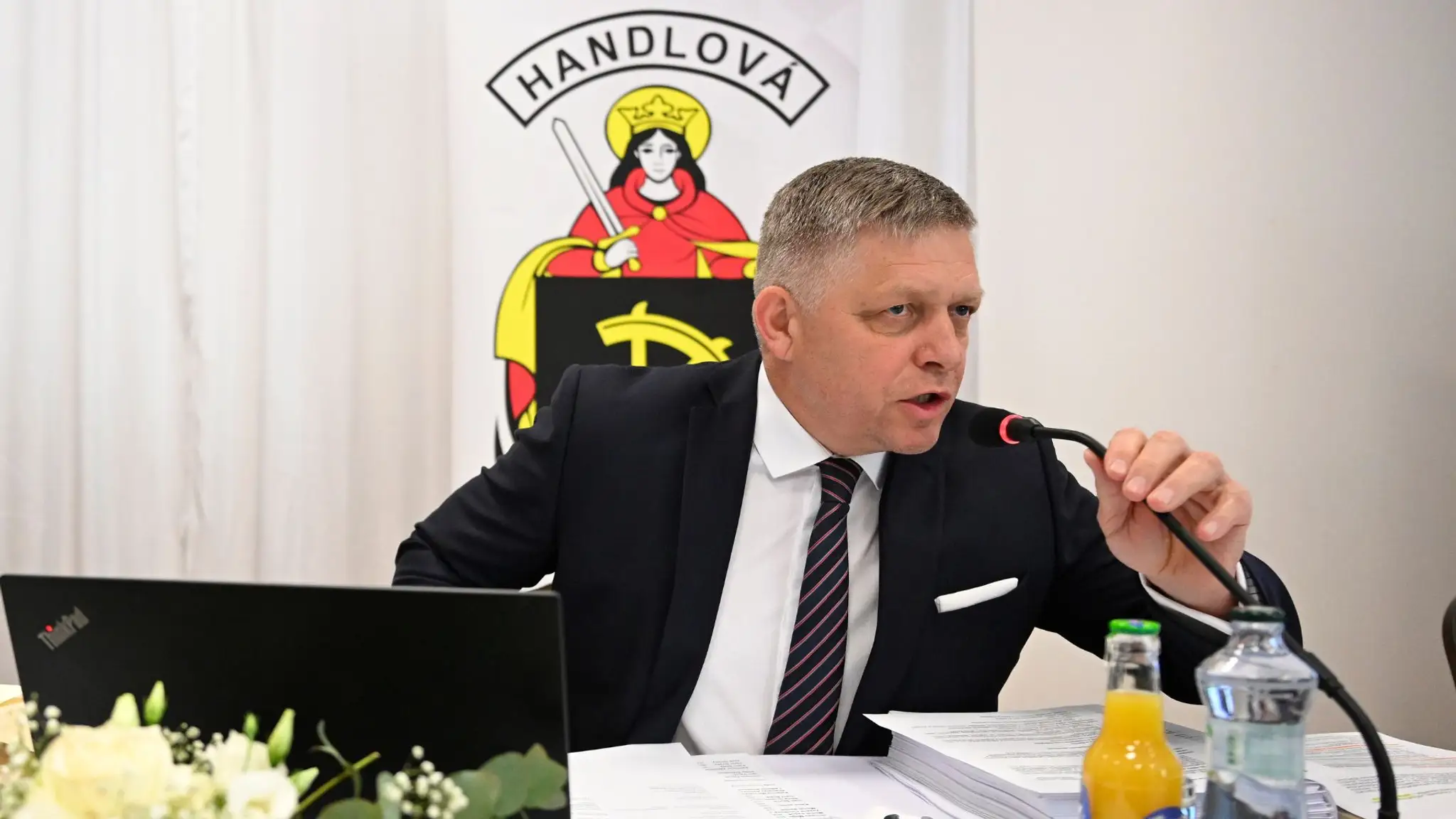 Robert Fico v Handlovej.