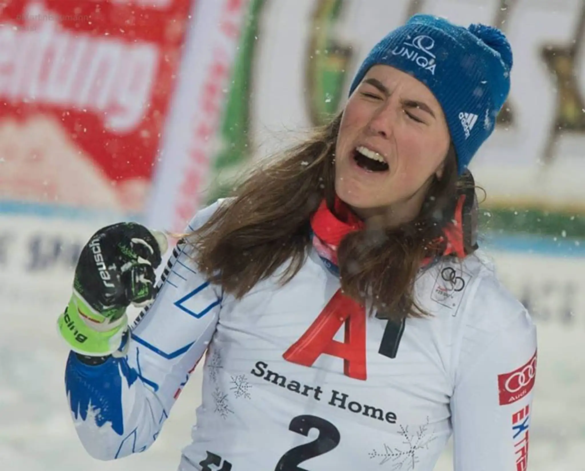 Alpská lyžiarka Petra Vlhová na trati slalomu vo Flachau.