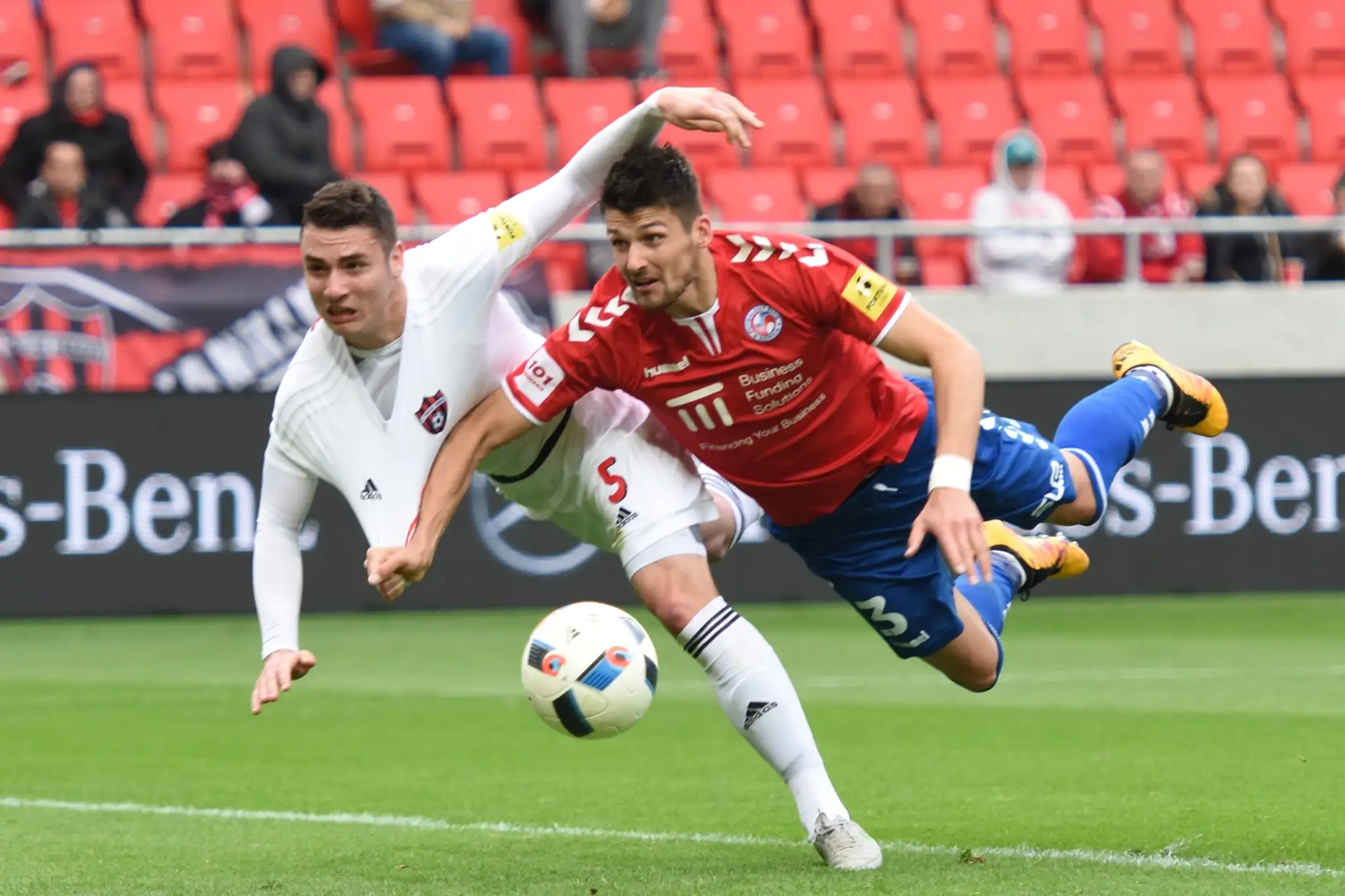 Jakub Grič (vľavo) na archívnej snímke.
