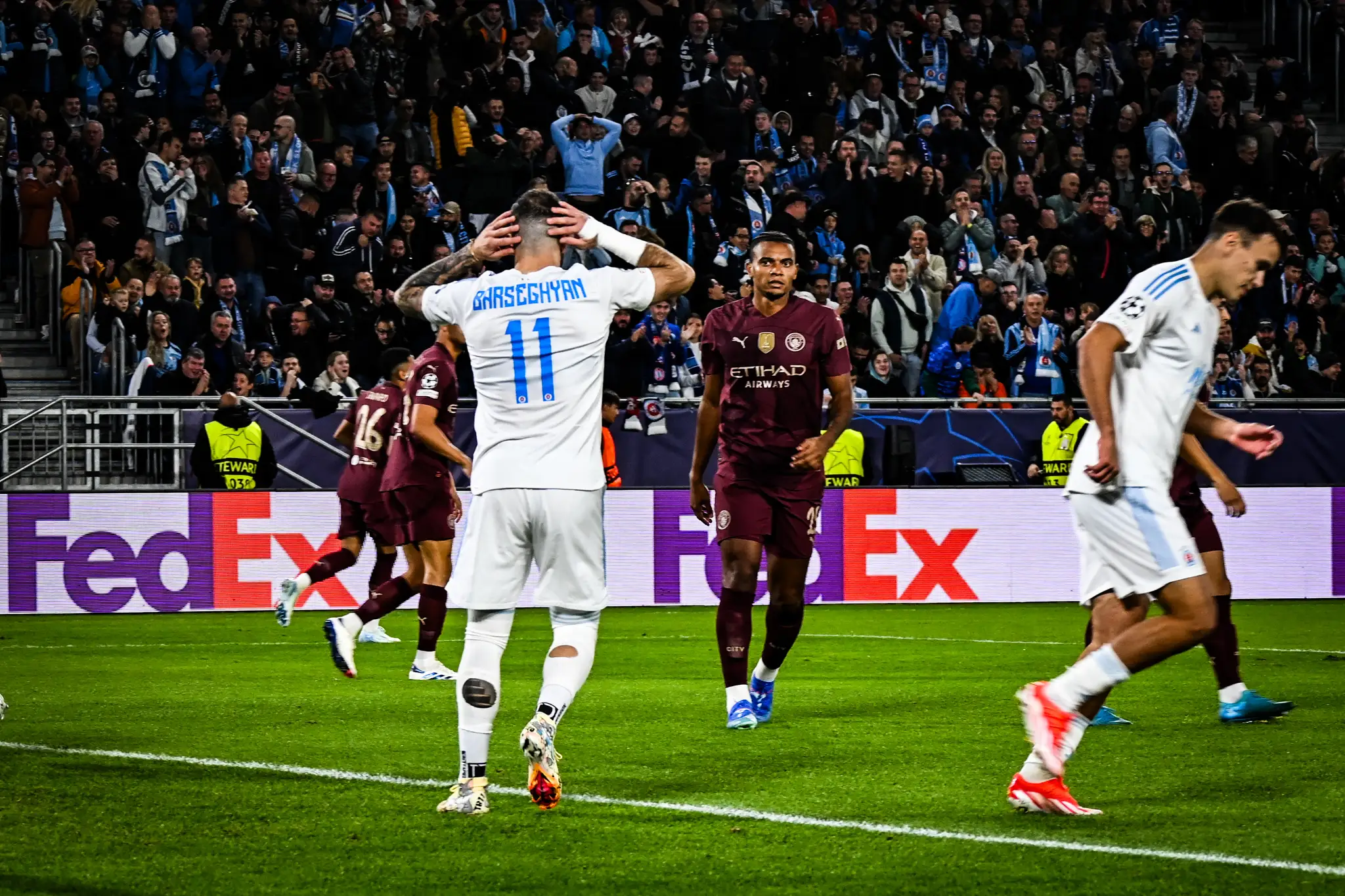 Momentka zo zápasu Slovan - Manchester City