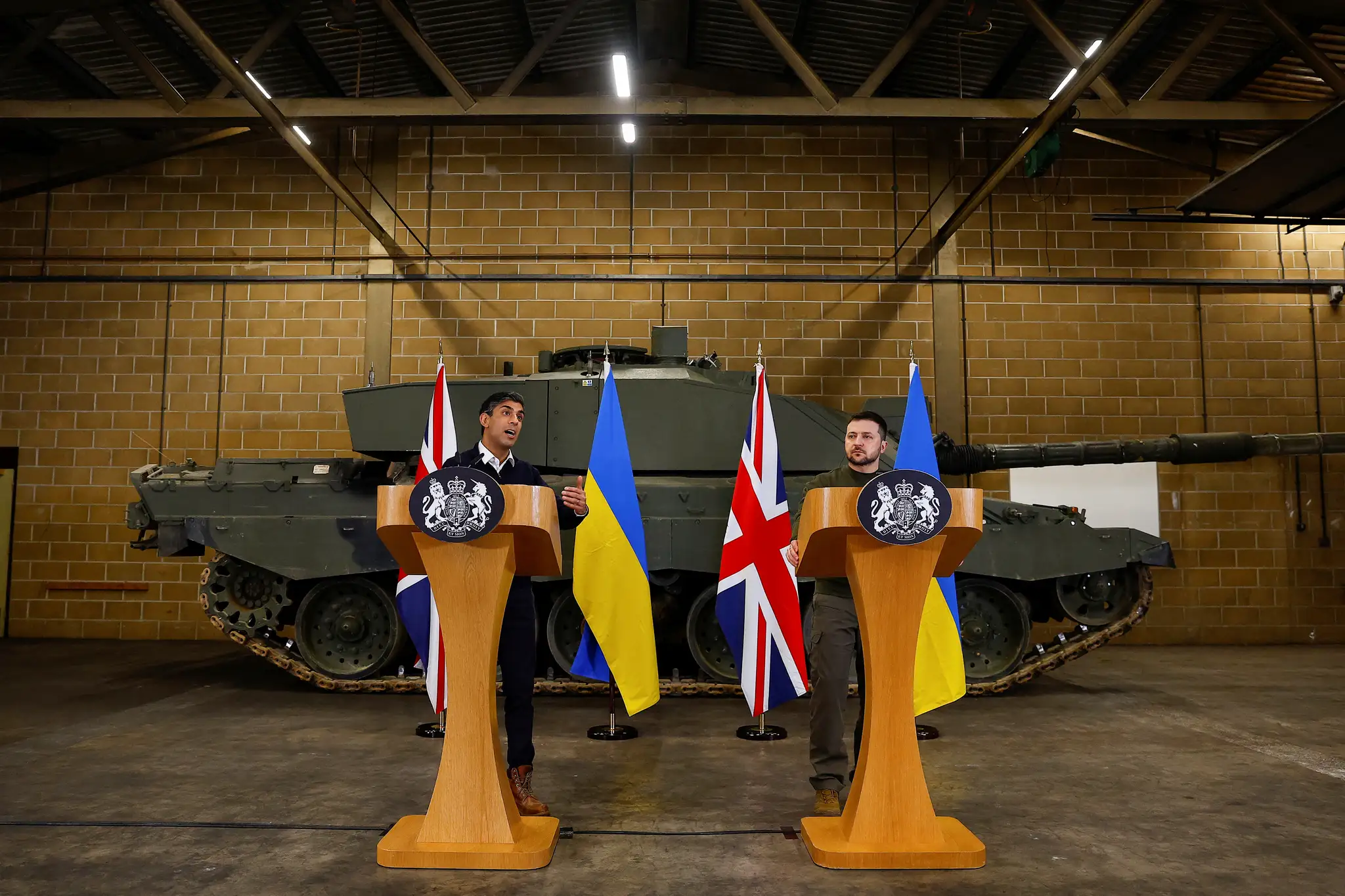 Rishi Sunak a Volodymyr Zelenskyj