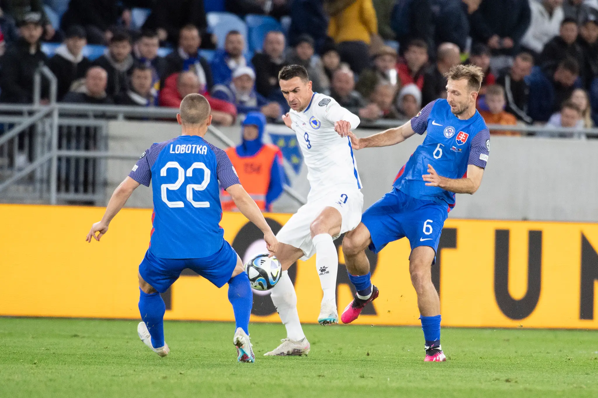 Stanislav Lobotka, Smail Prevljak a Norbert Gyömbér