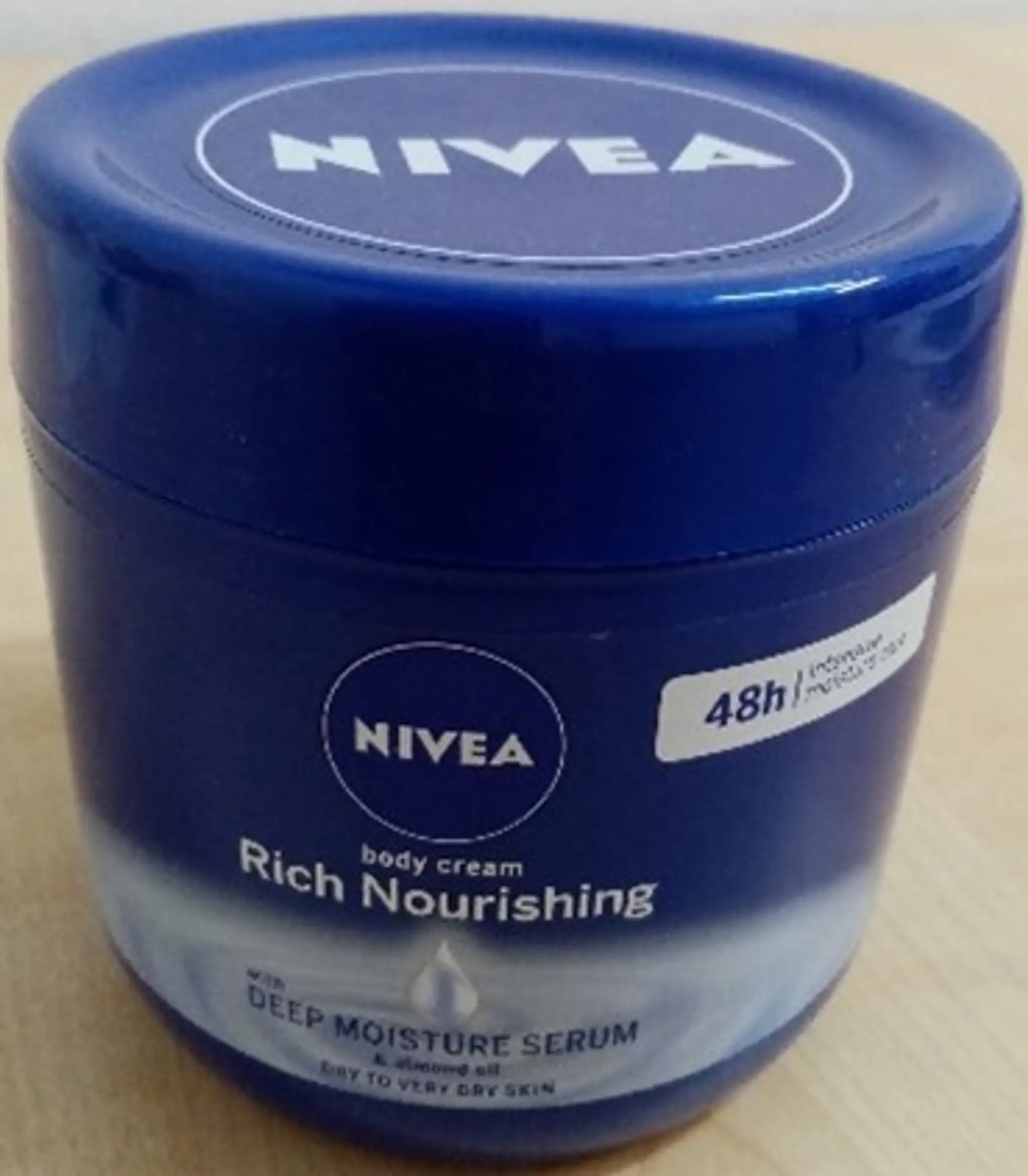 Nivea Rich Nourishing body cream with Deep Moisture Serum