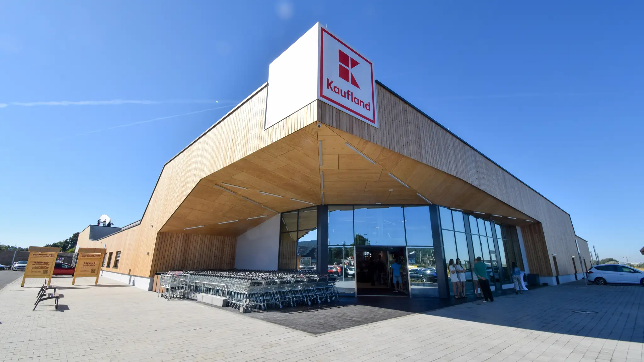 Kaufland v Záhorskej Bystrici.
