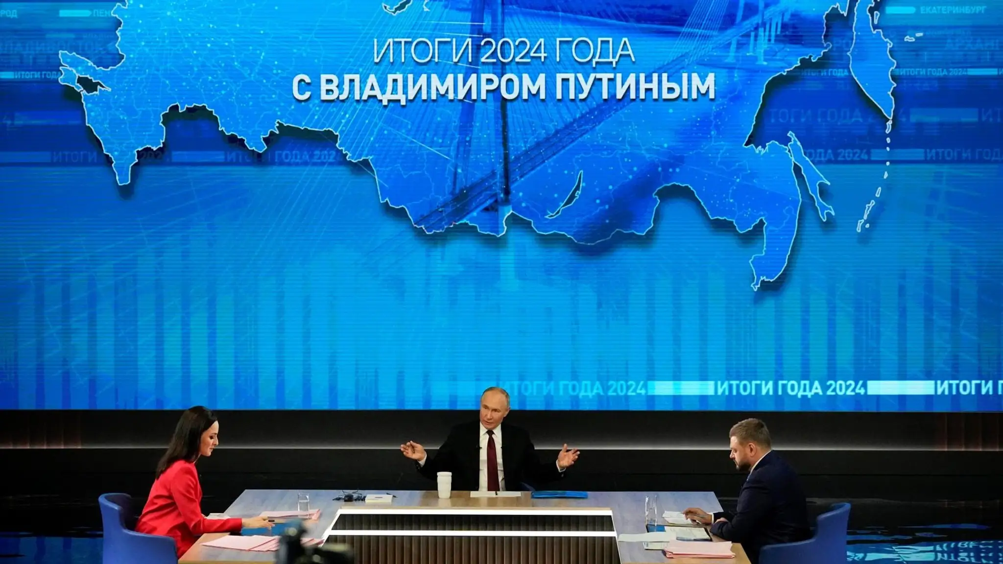 Vladimir Putin na každoročnej tlačovej konferencii