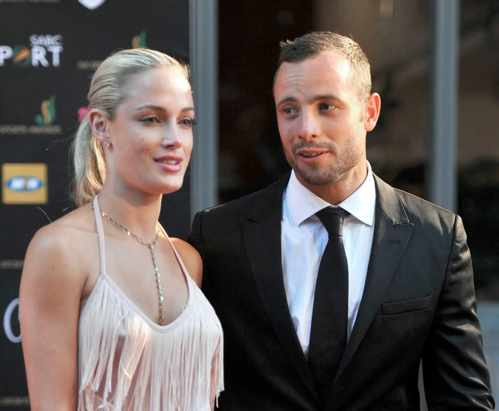 Oscar Pistorius a Reeva Steenkampová na archívnej snímke z roku 2012.
