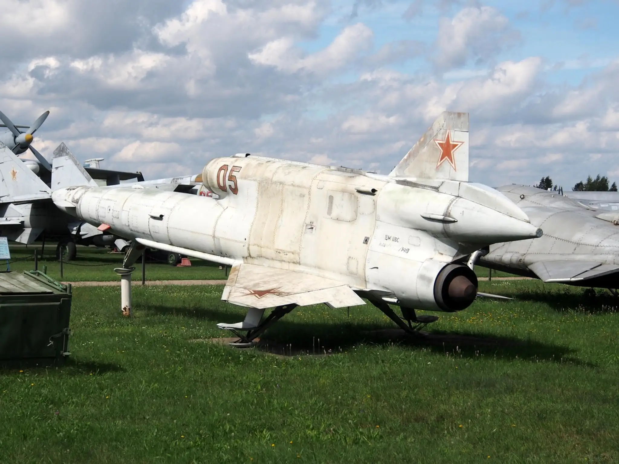 Tupolev Tu-141