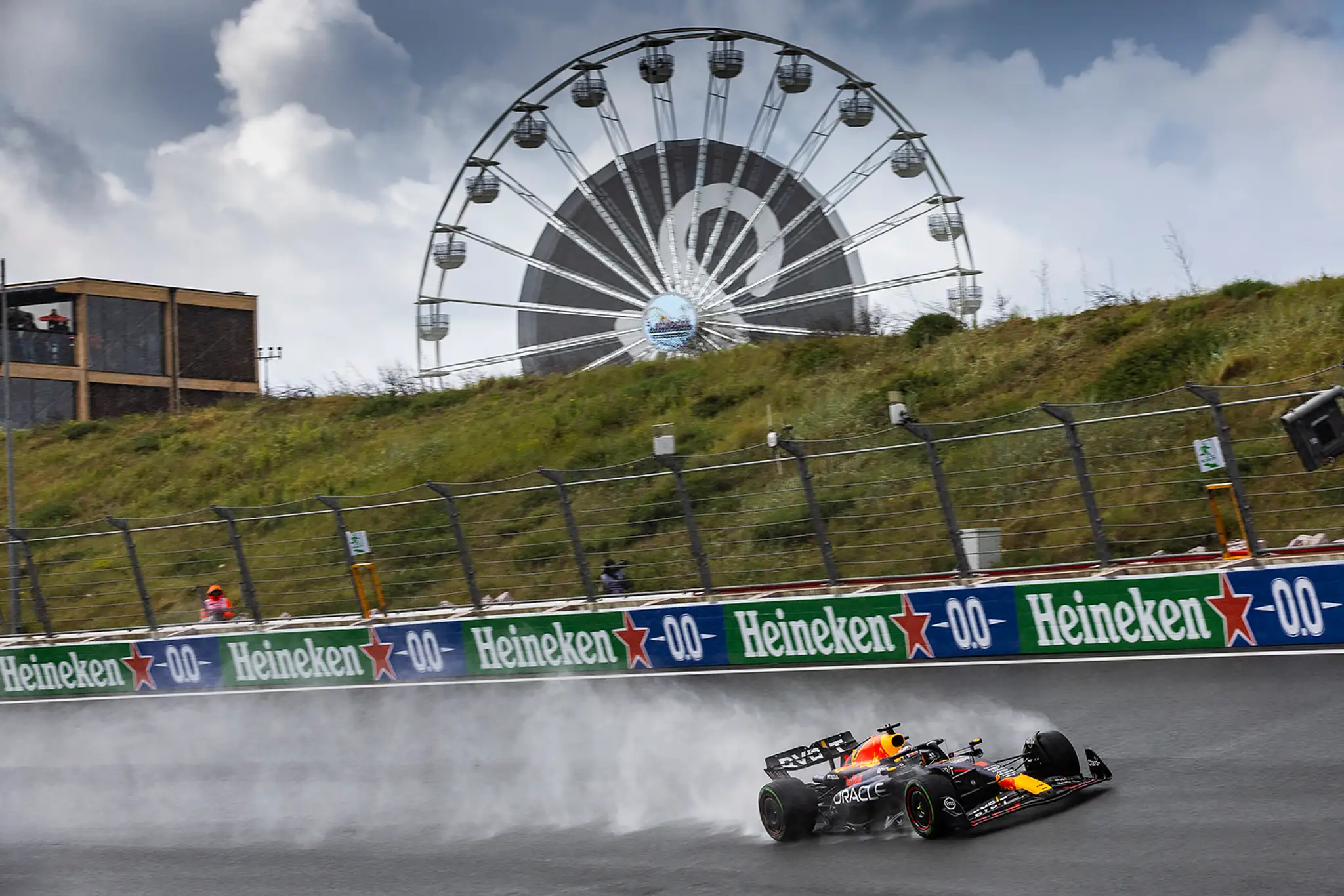 Max Verstappen na Red Bulle.