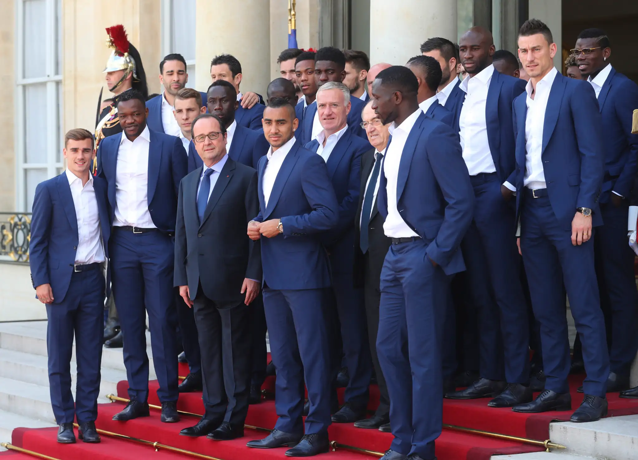 Francúzski futbalisti na audiencii u prezidenta Francoisa Hollanda.