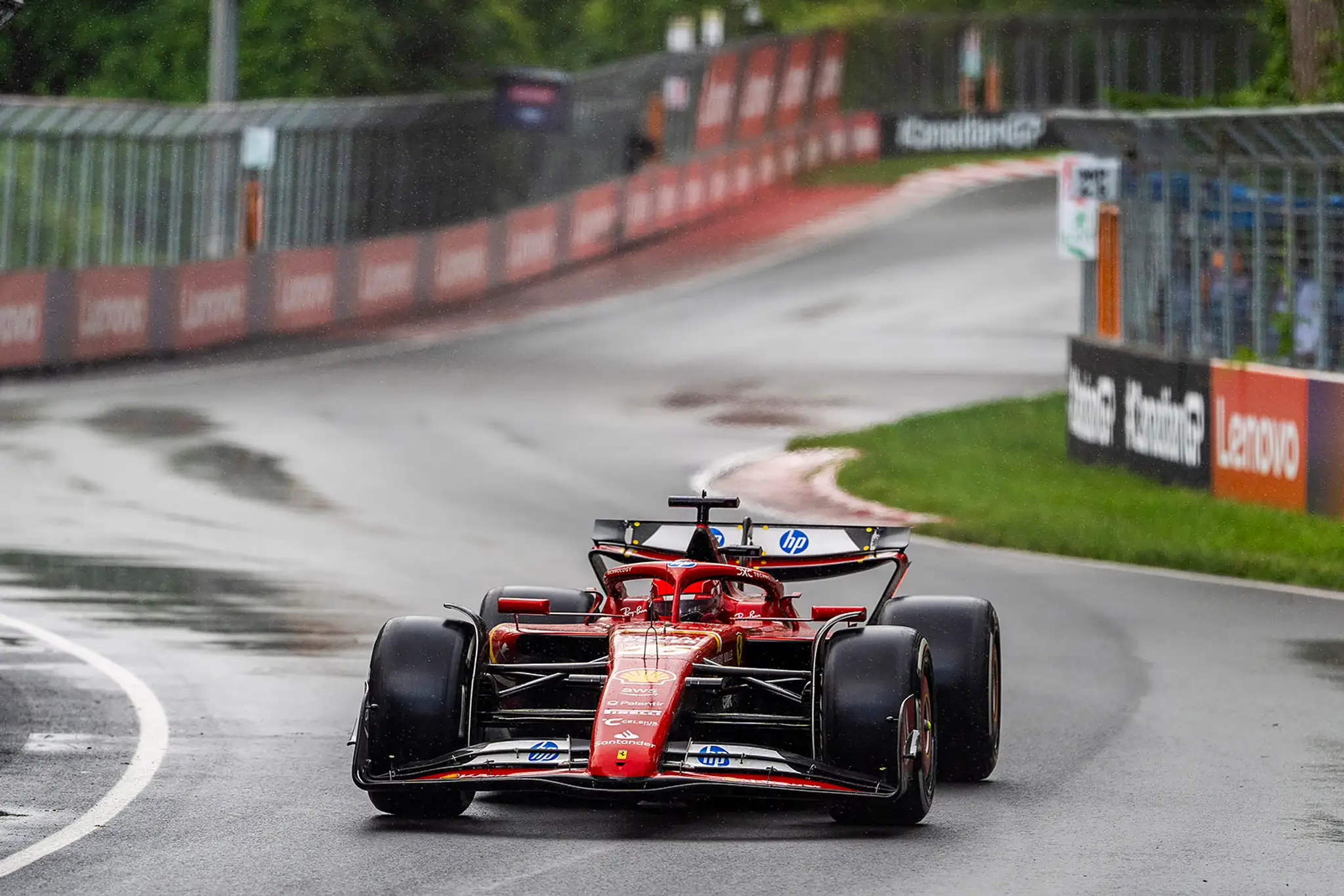 Charles Leclerc na Ferrari na VC Kanady.