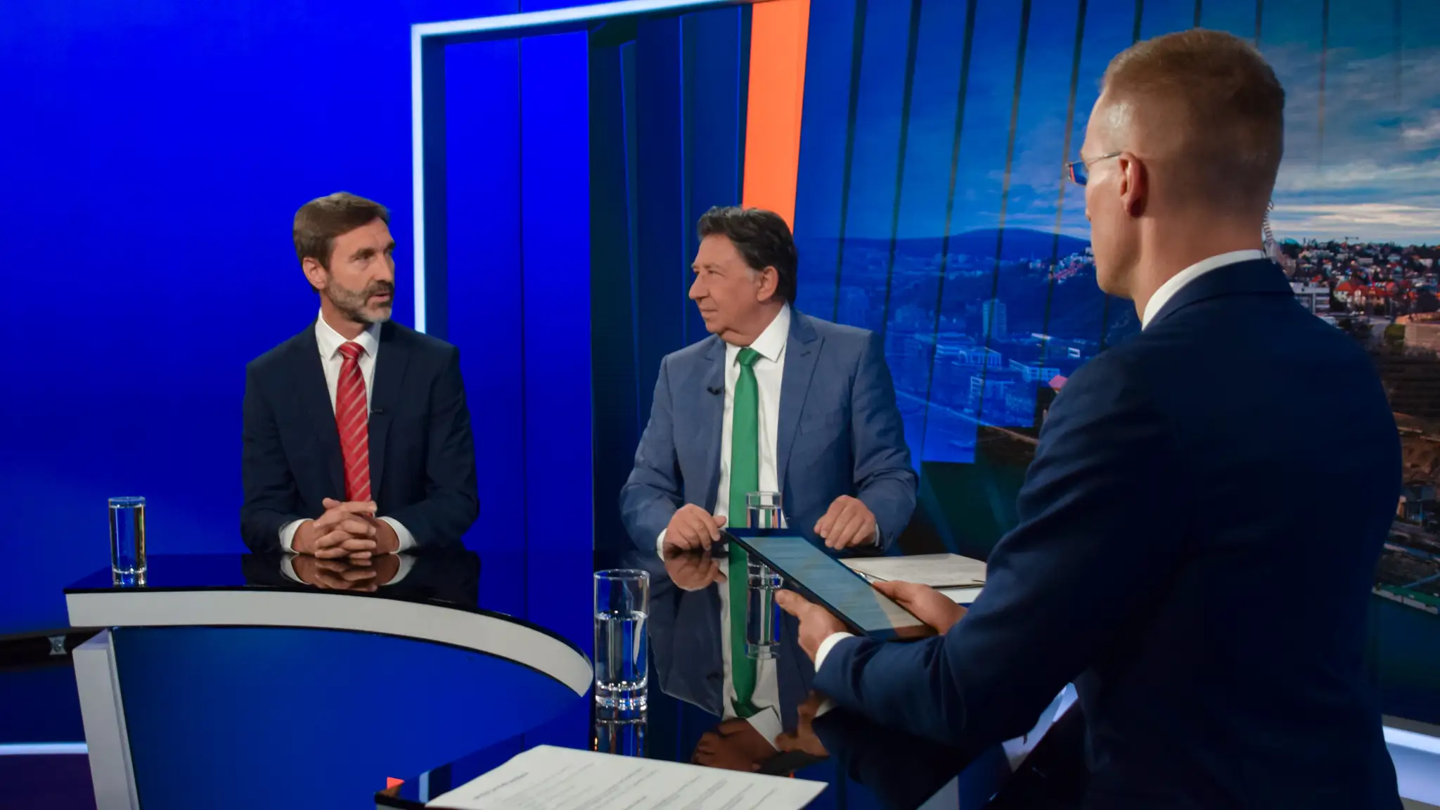 Juraj Blanár a Ján Budaj v relácii Na telo.