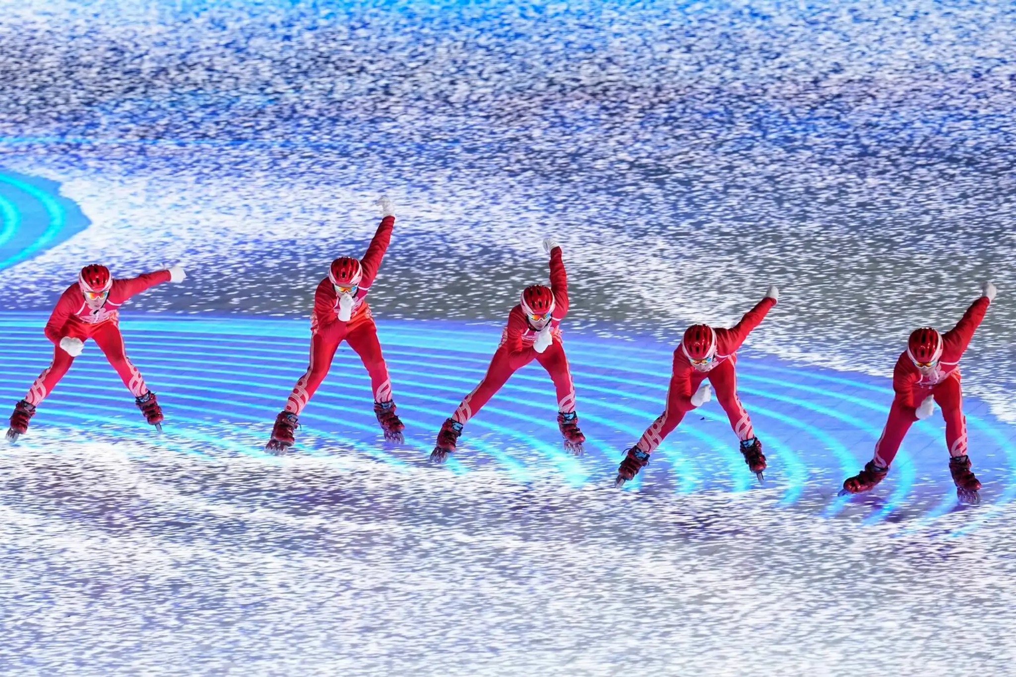 Tanečníci počas otváracieho ceremoniálu ZOH 2022.