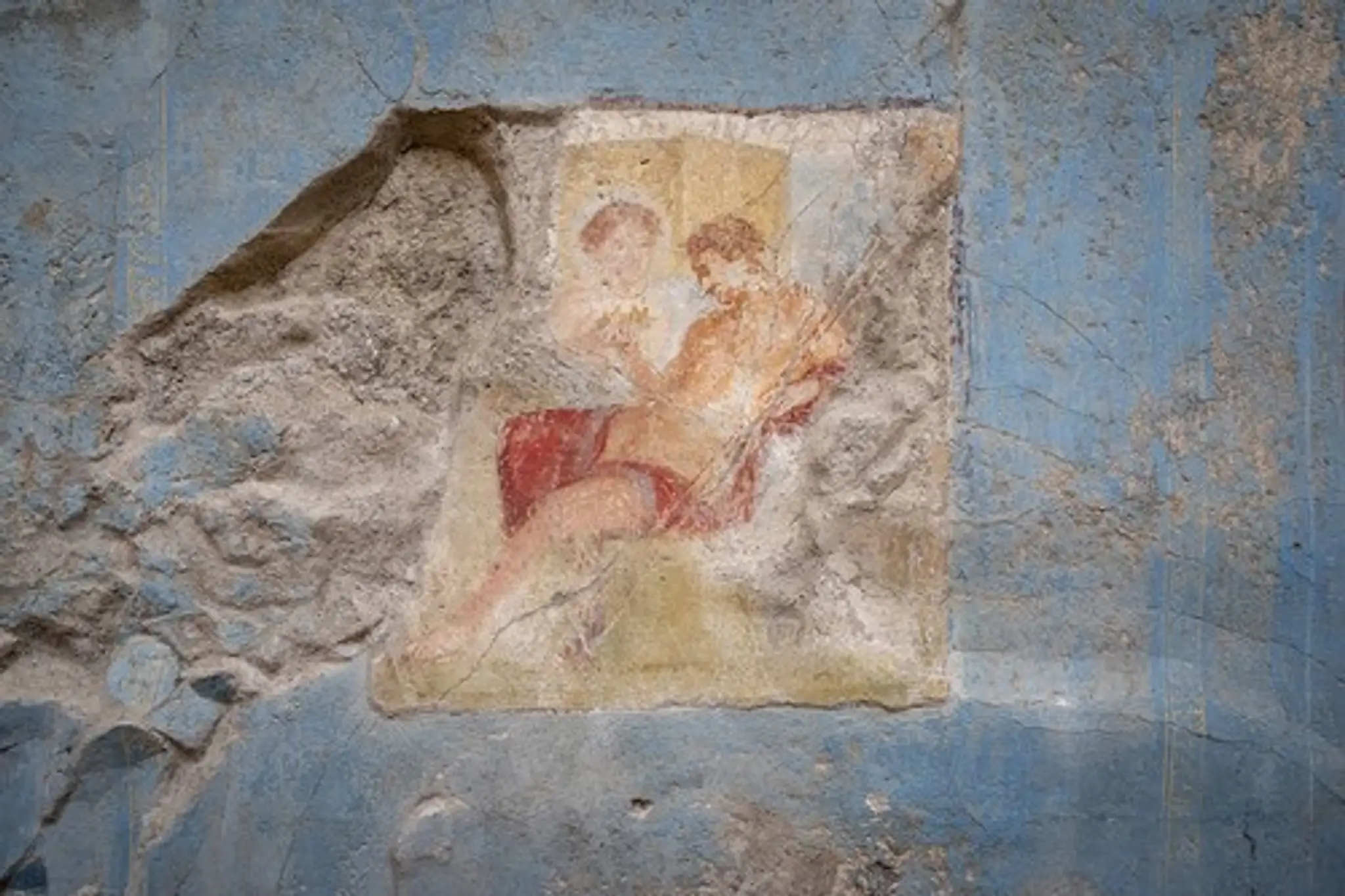 Archeológovia v Pompejach objavili malý domček s erotickými freskami.