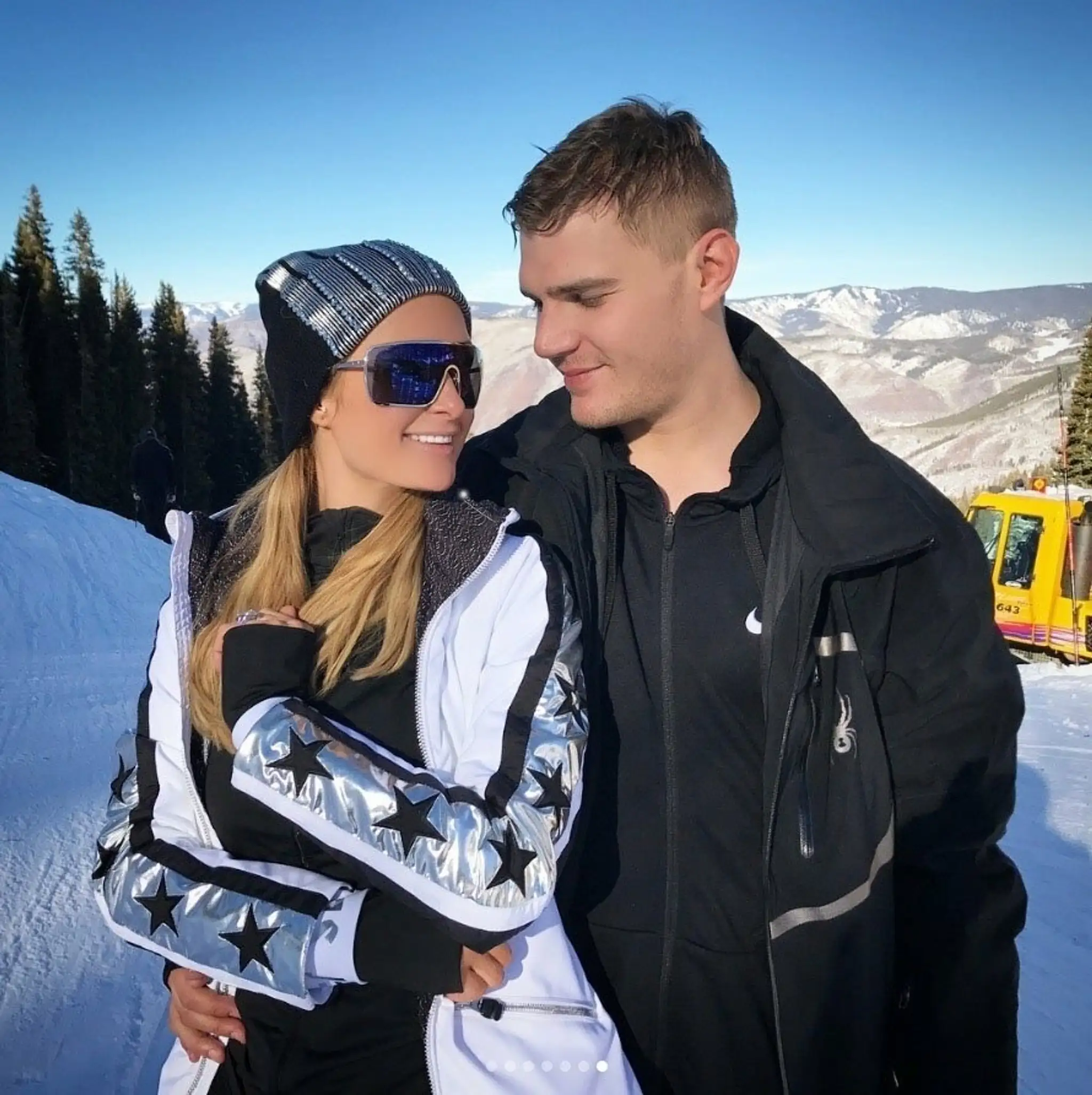 Paris Hilton a Chris Zylka