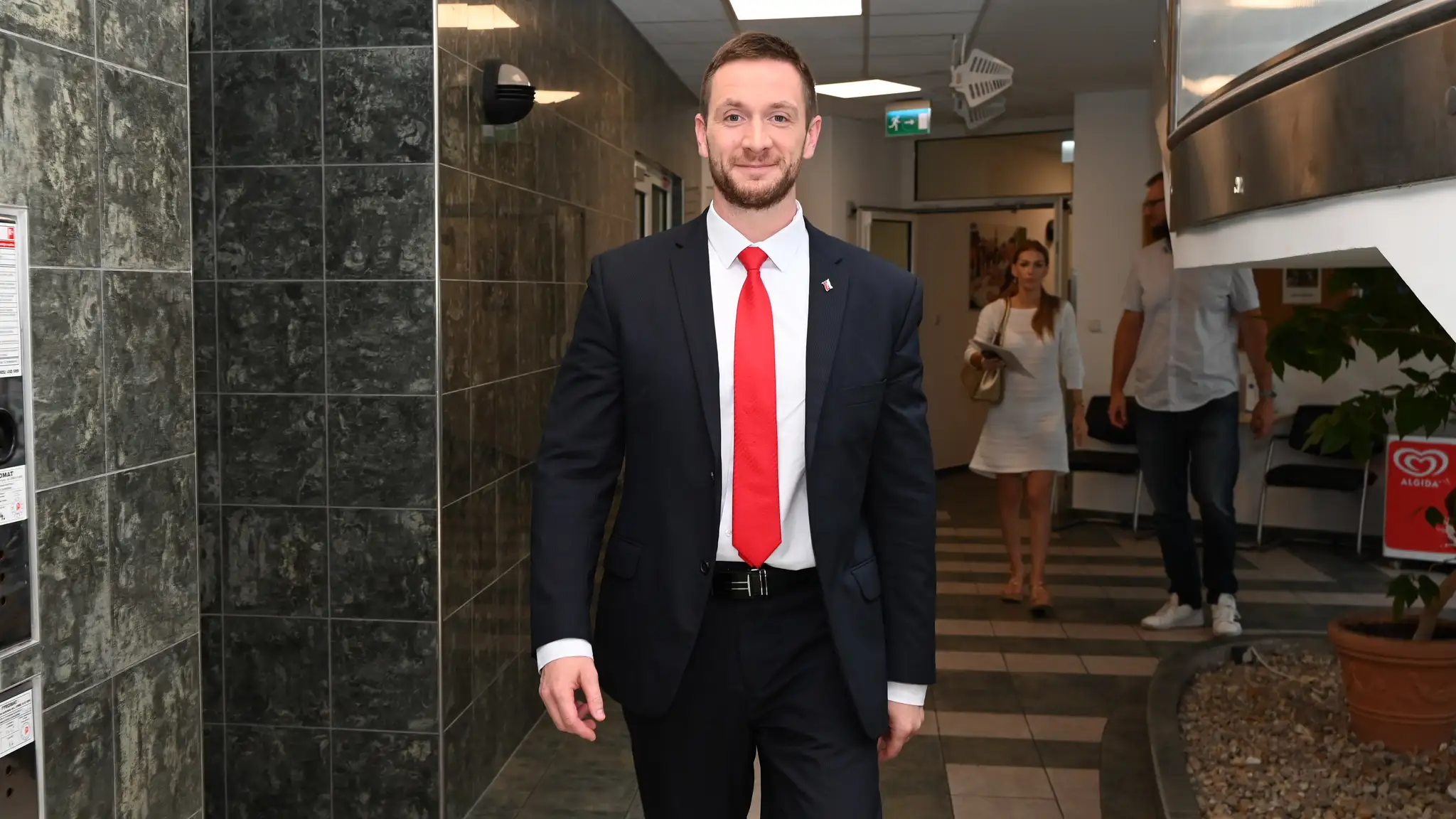 Milan Uhrík