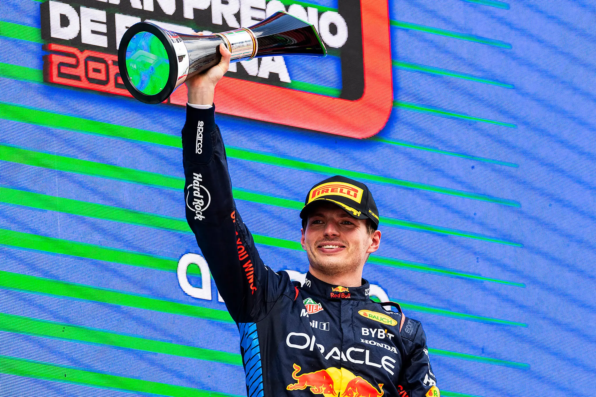Max Verstappen oslavoval v Španielsku ďalší triumf.