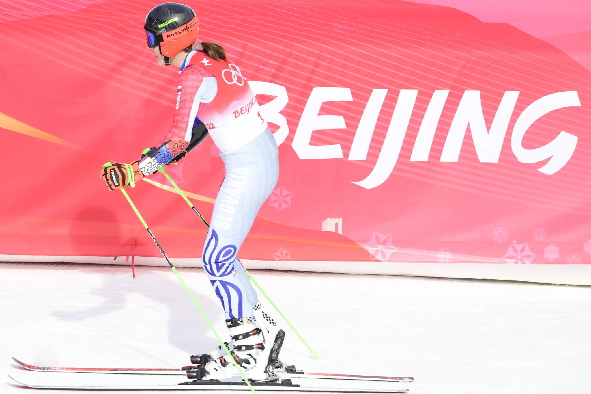 Slovenská lyžiarka Petra Vlhová prichádza do cieľa 2. kola obrovského slalomu ZOH 2022.