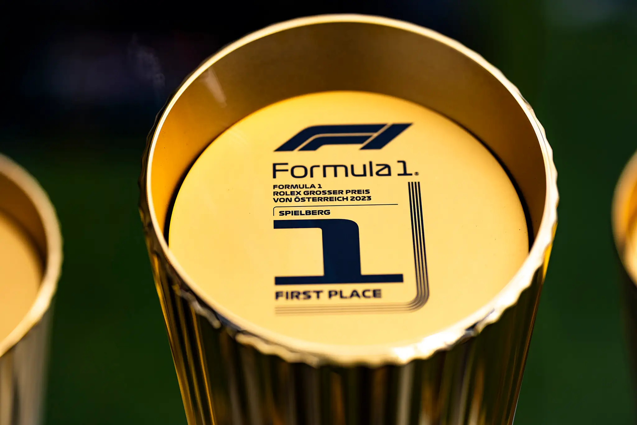 Víťazná trofej na VC Rakúska.
