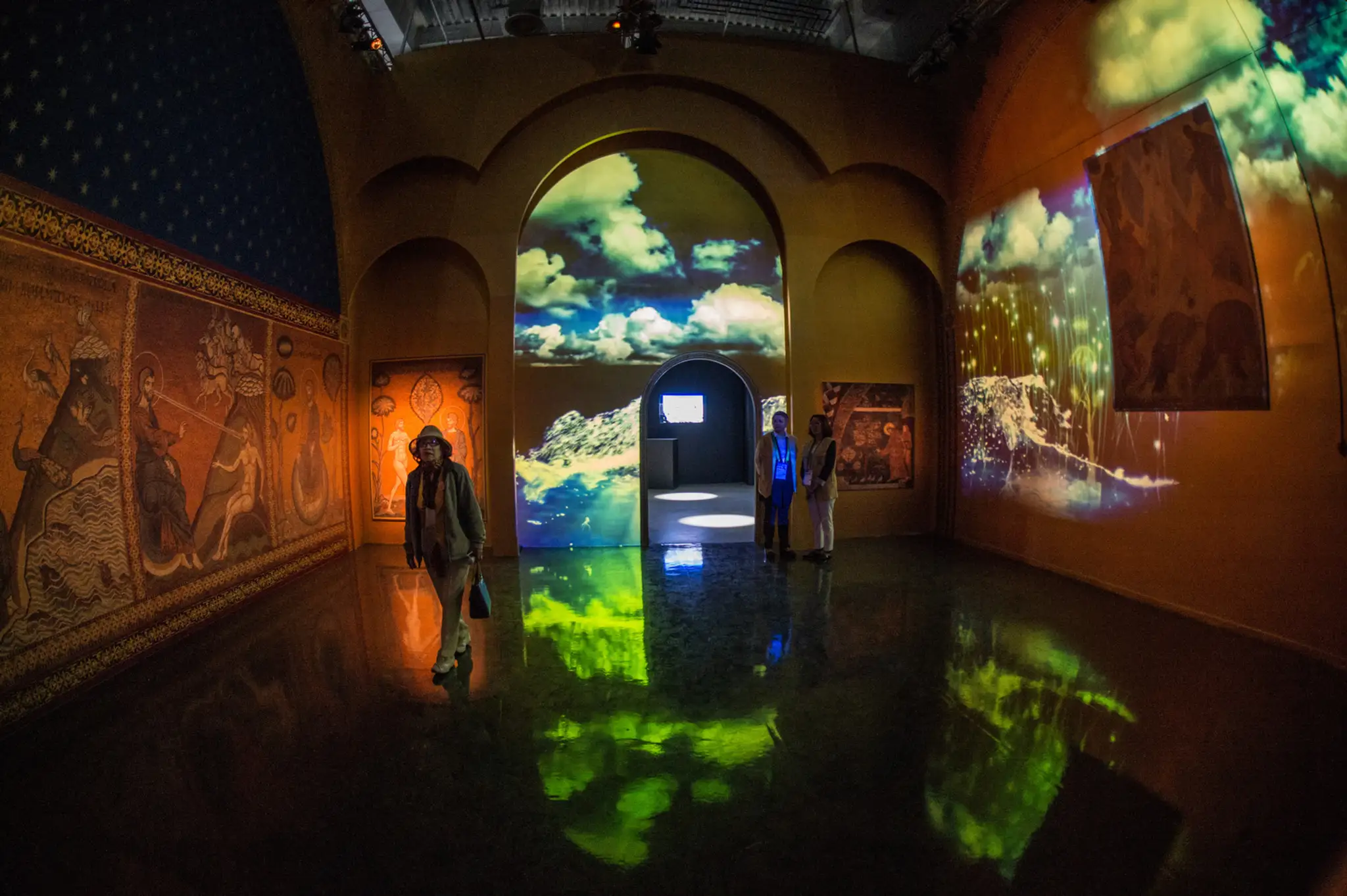 Interiér pavilónu Vatikánu na svetovej výstave Expo 2017.