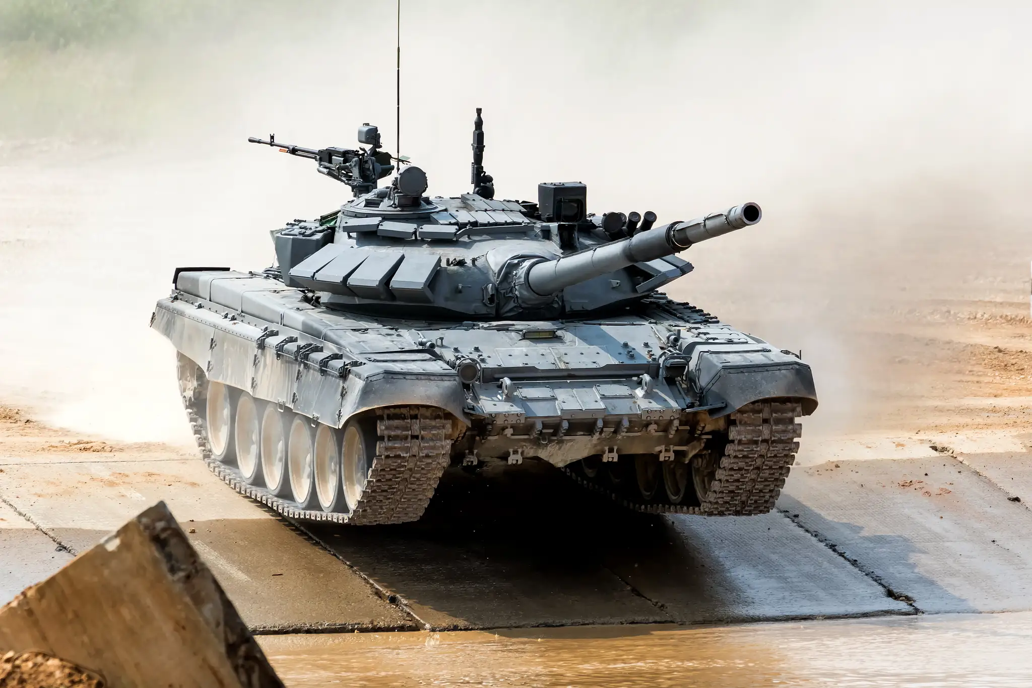 Ruský hlavný bojový tank T-72.