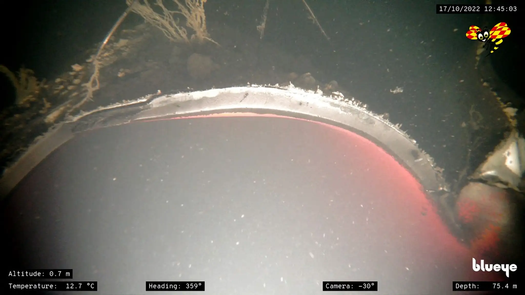 Švédske noviny Expressen zverejnili video, o ktorom tvrdia, že ide o prvé verejne dostupné zábery poškodenia plynovodu Nord Stream 1 v Baltskom mori.