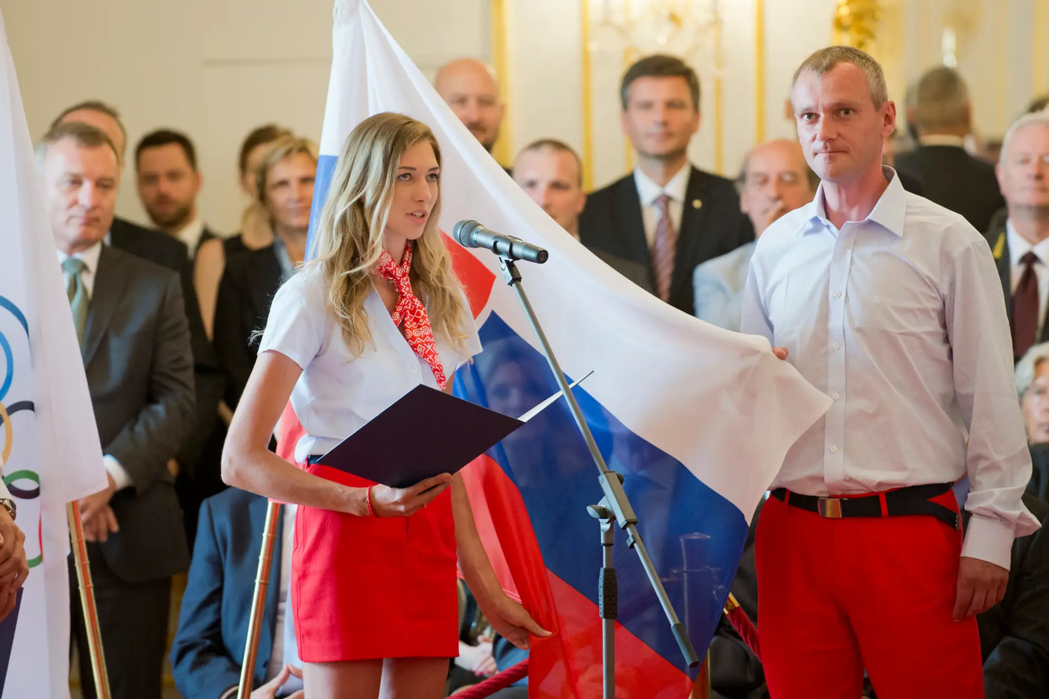 Lukostrelkyňa Alexandra Longová a strelec Pavol Kopp.