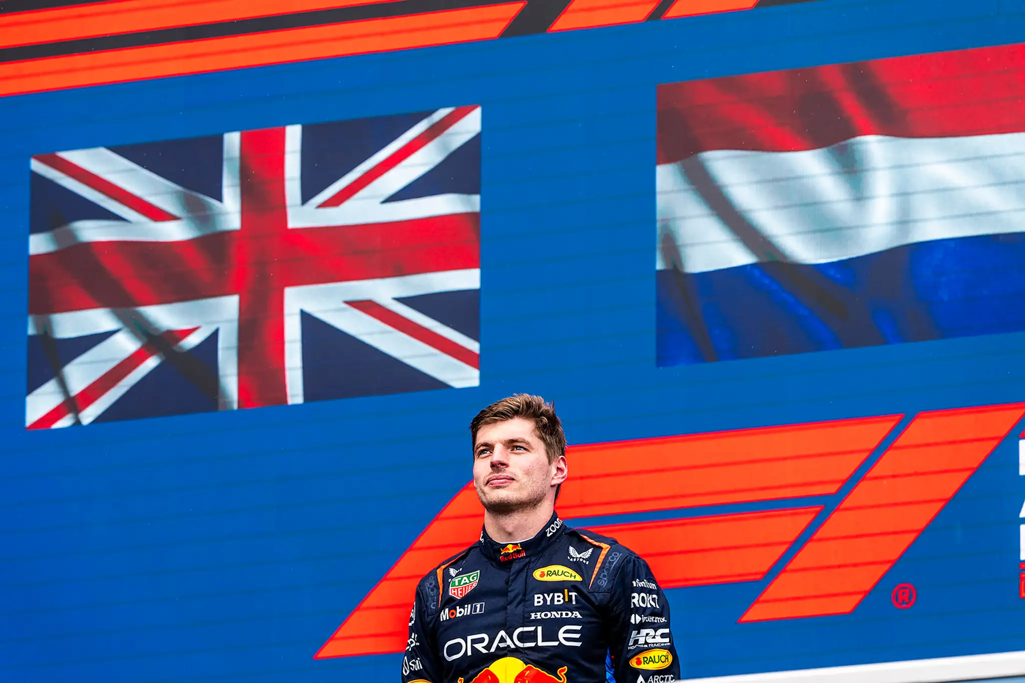 Max Verstappen z Red Bullu si opäť vychutnal víťazstvo.