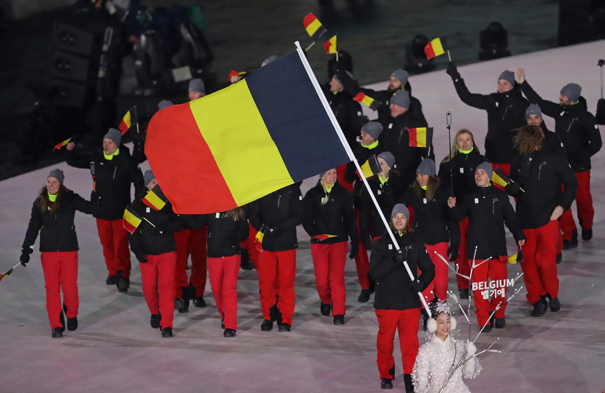 Viktória Kužmová, Karolína Schmiedlová, Jana Čepelová, Magdaléna Rybáriková a kapitán Matej Lipták.