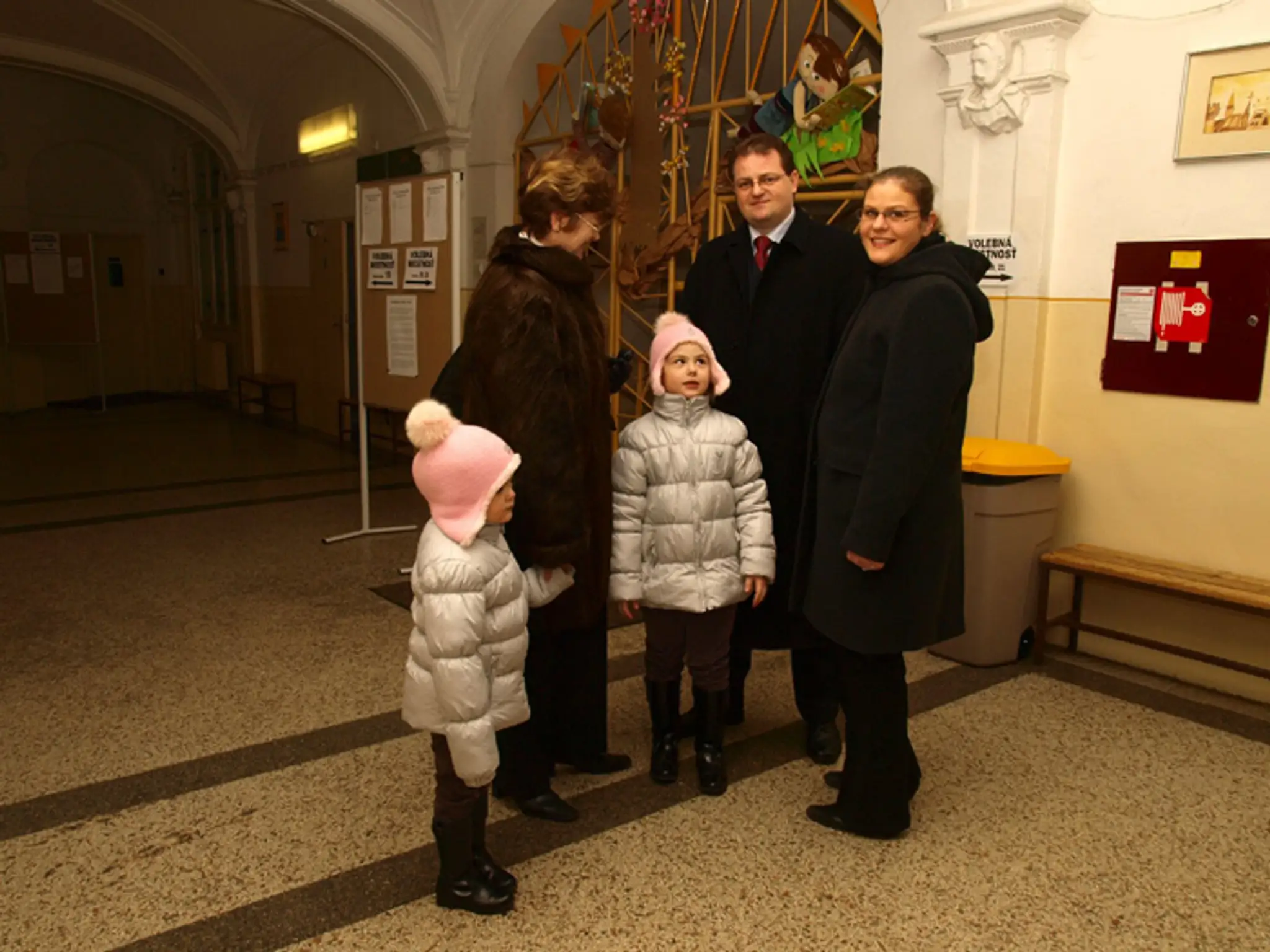 Dcéra expremiéra Vladimíra Mečiara - Magdaléna Gáliková s manželom Jánom na archívnej snímke z roku 2009.