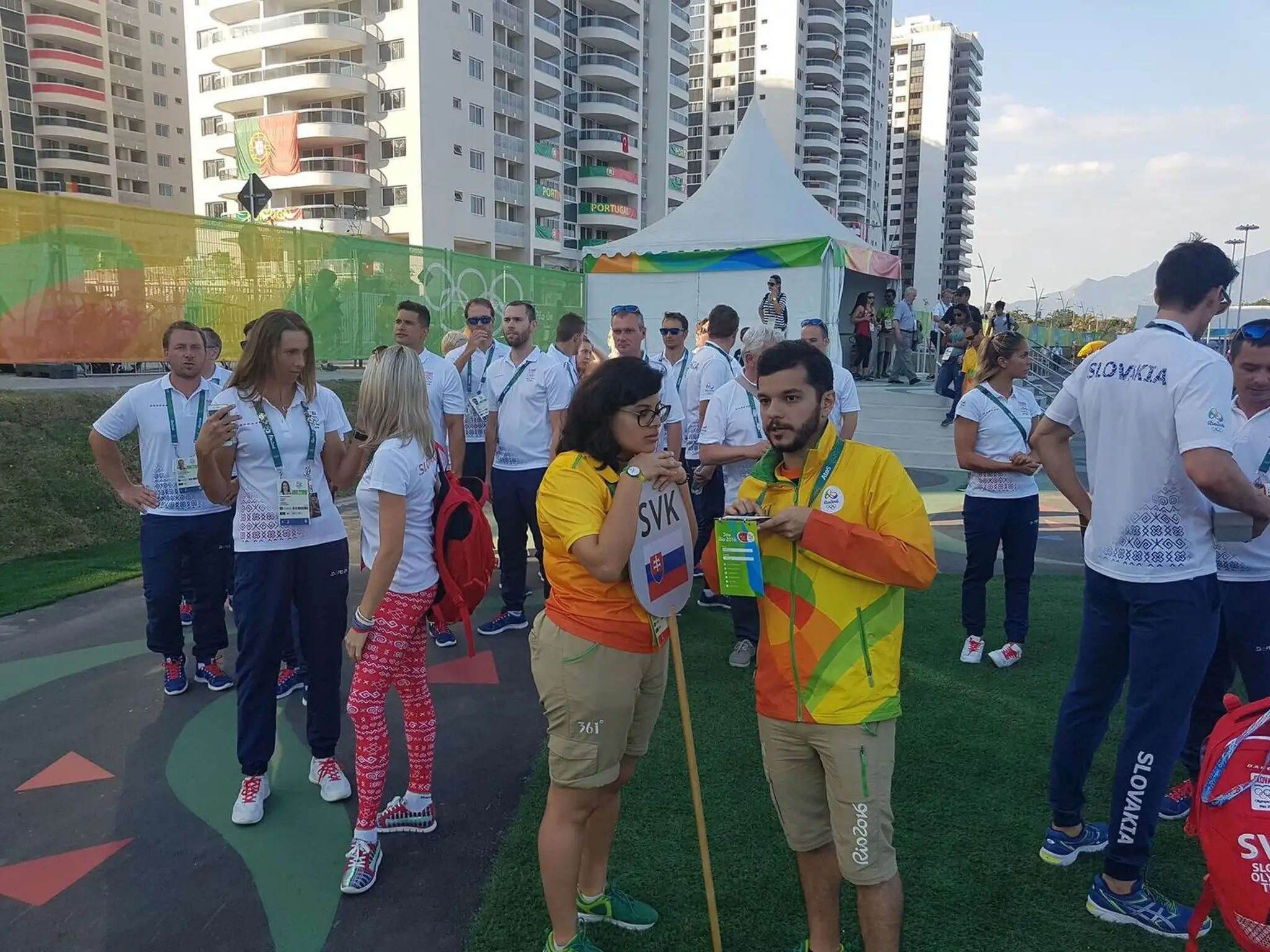 Slovenská výprava v Olympijskej dedine.