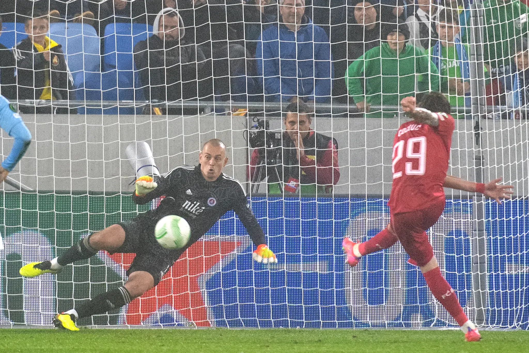 Cociuc premieňa pokutový kop