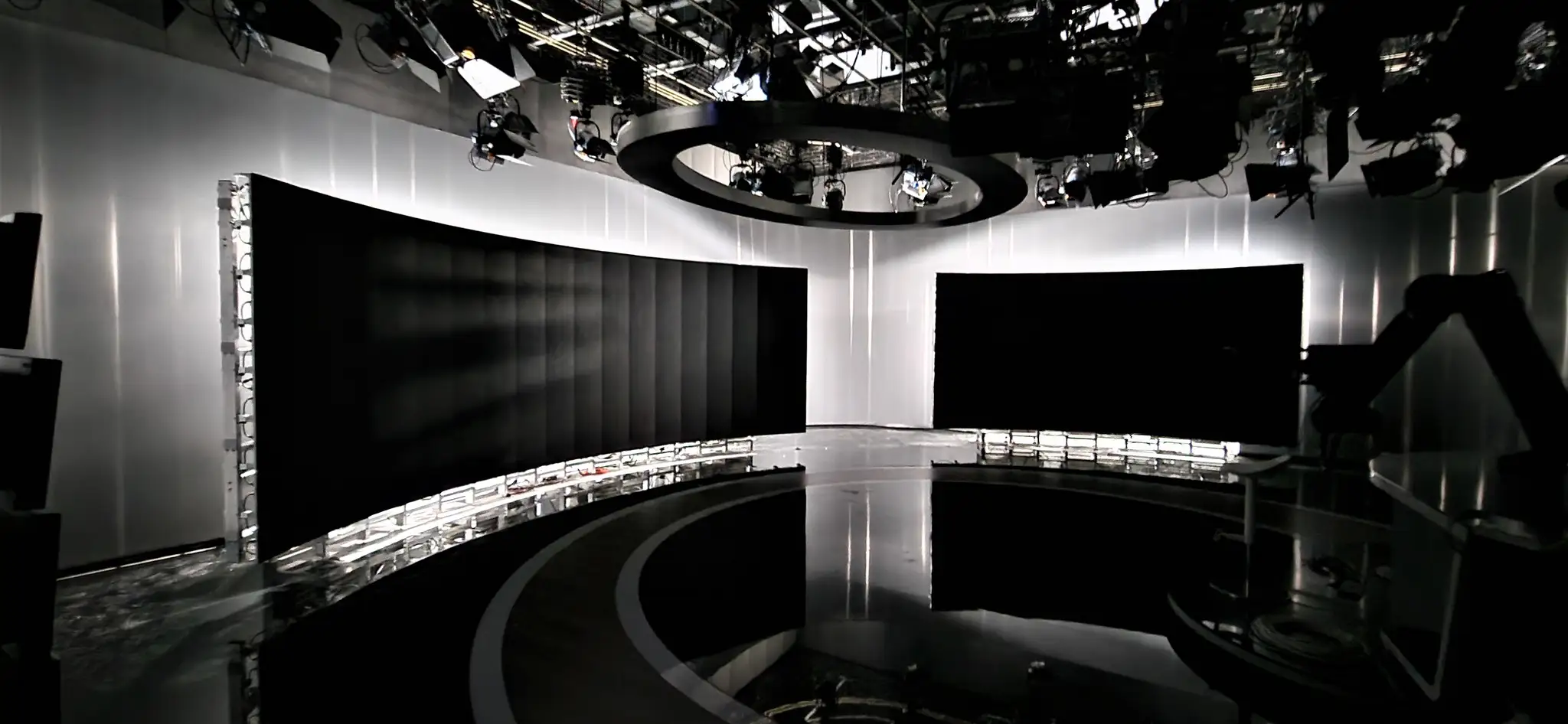 Rekonštrukcia štúdia Televíznych novín.