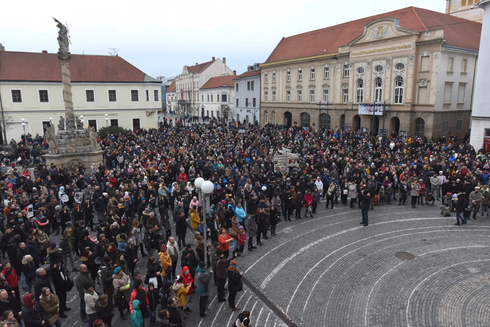 Na snímke zhromaždenie s názvom Postavme sa za slušné Slovensko v Trnave