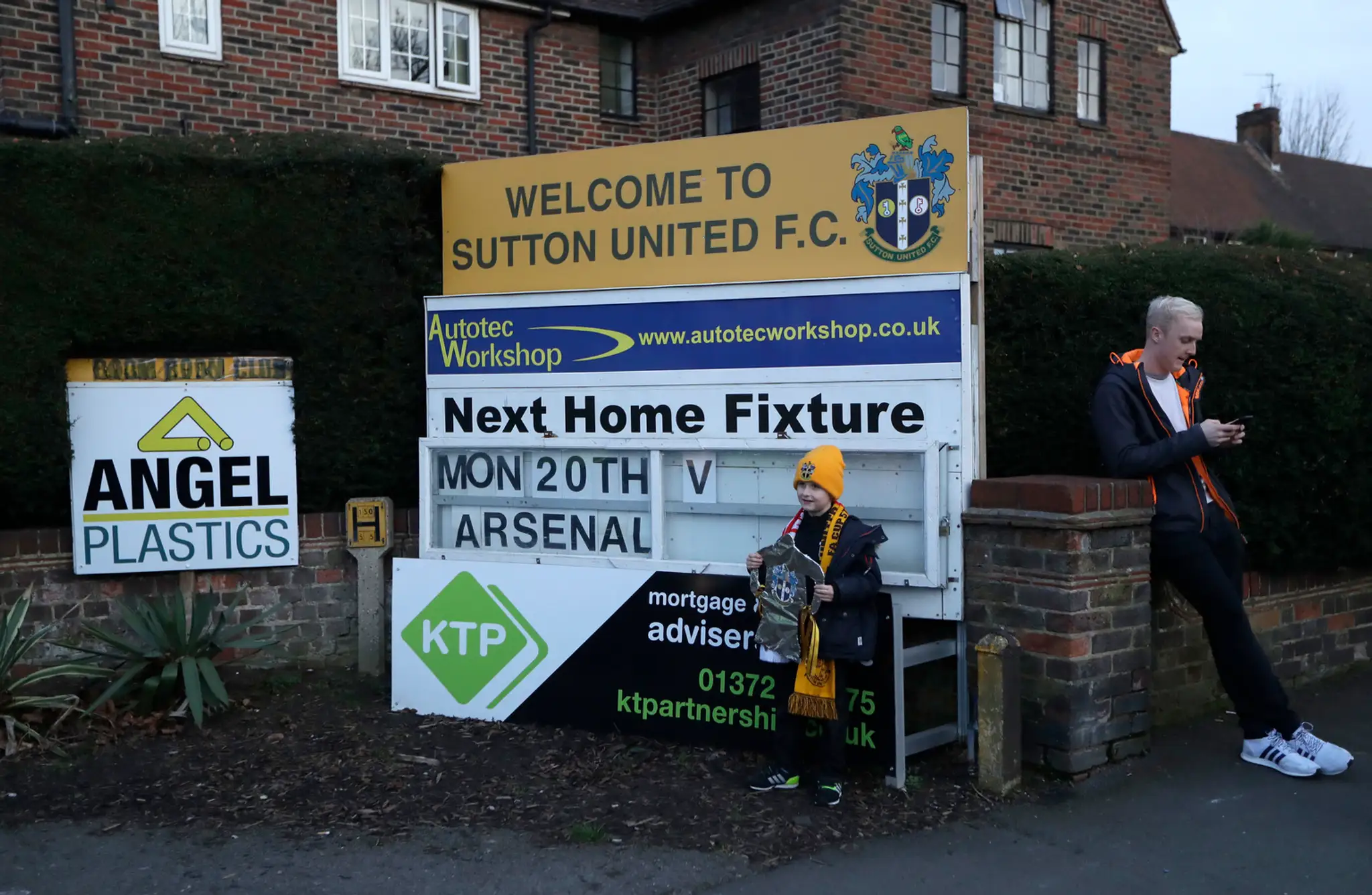 Priaznivci piatoligového Suttonu United čakajú na duel 5. kola FA Cupu proti Arsenalu.