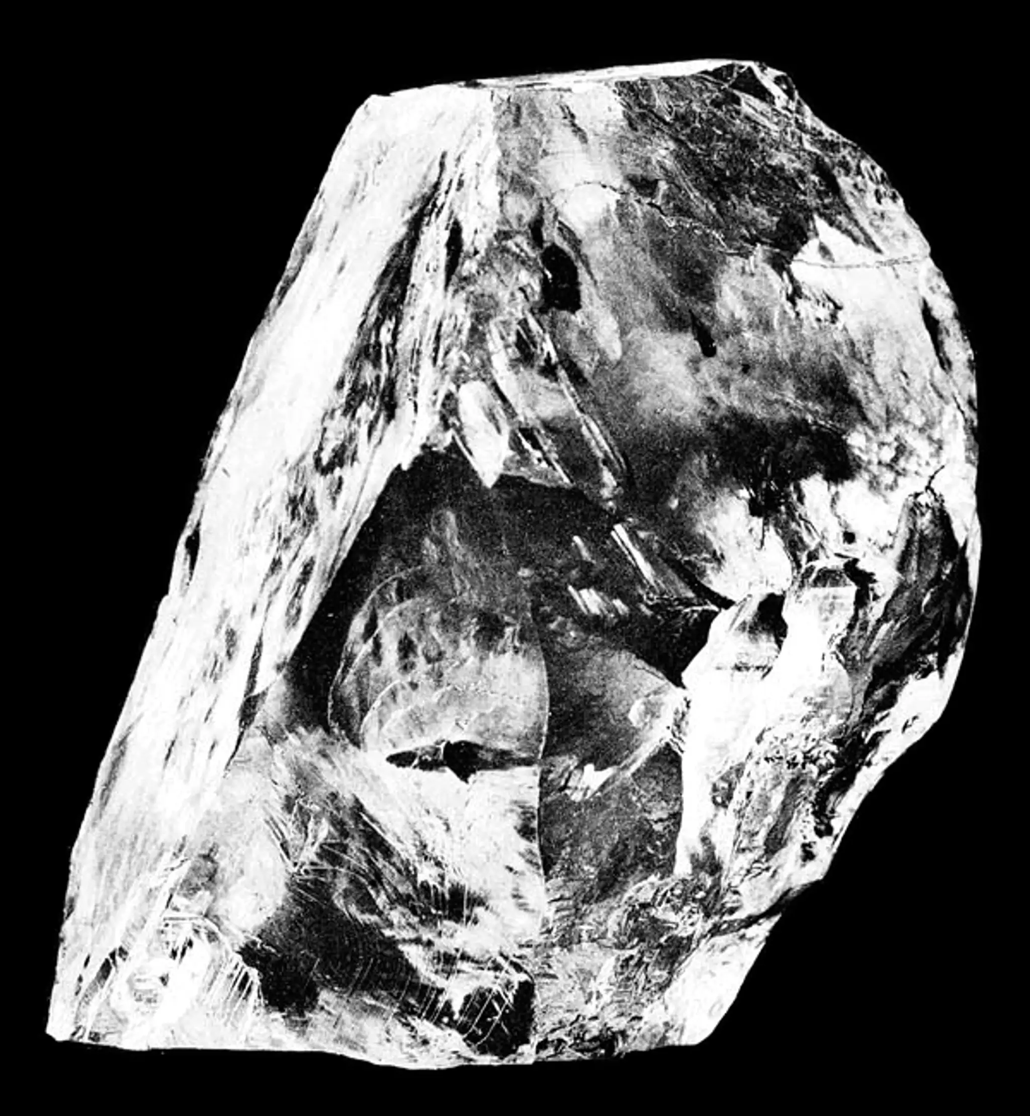 Surový diamant Cullinan na snímke z roku 1908.