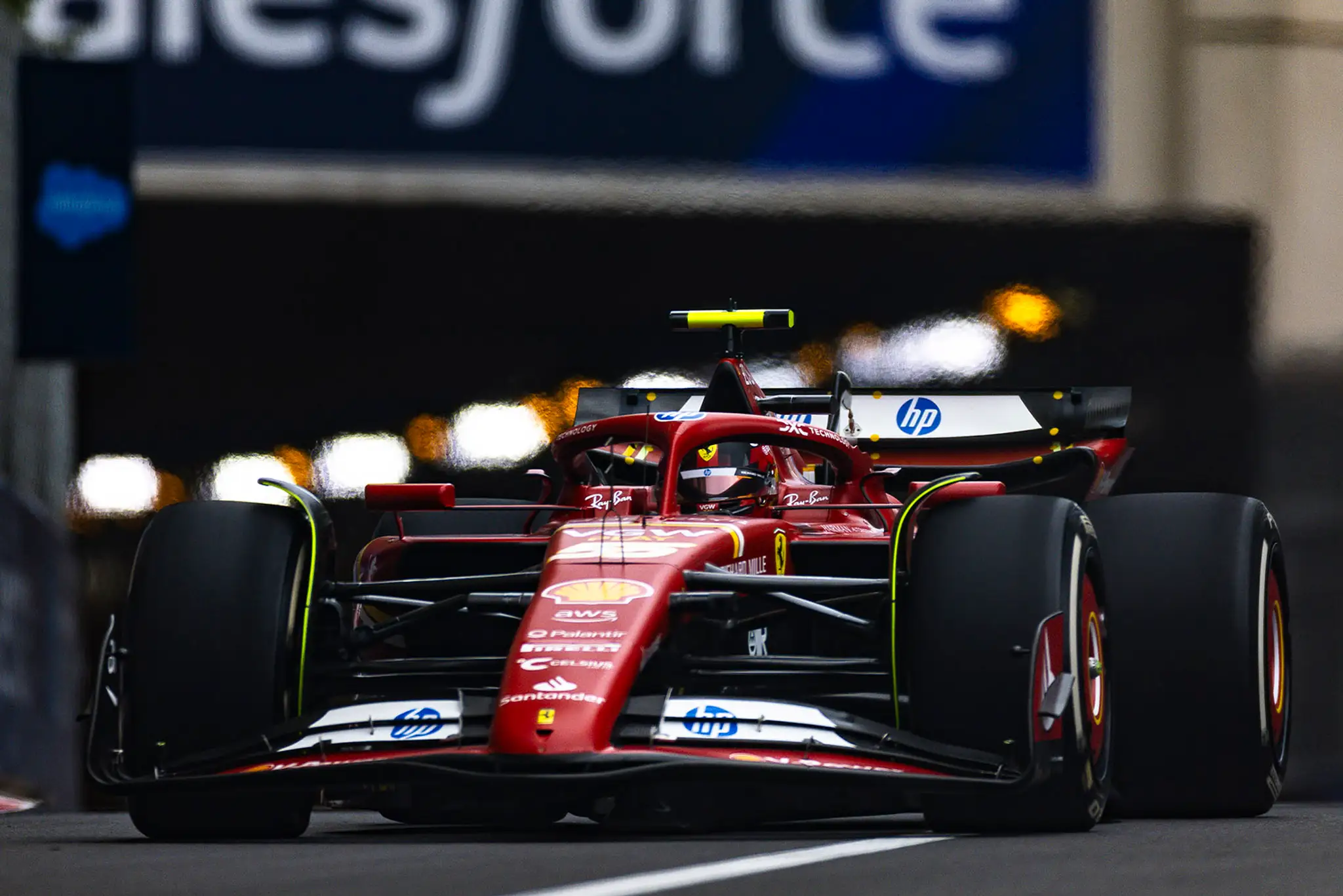Carlos Sainz na Ferrari.