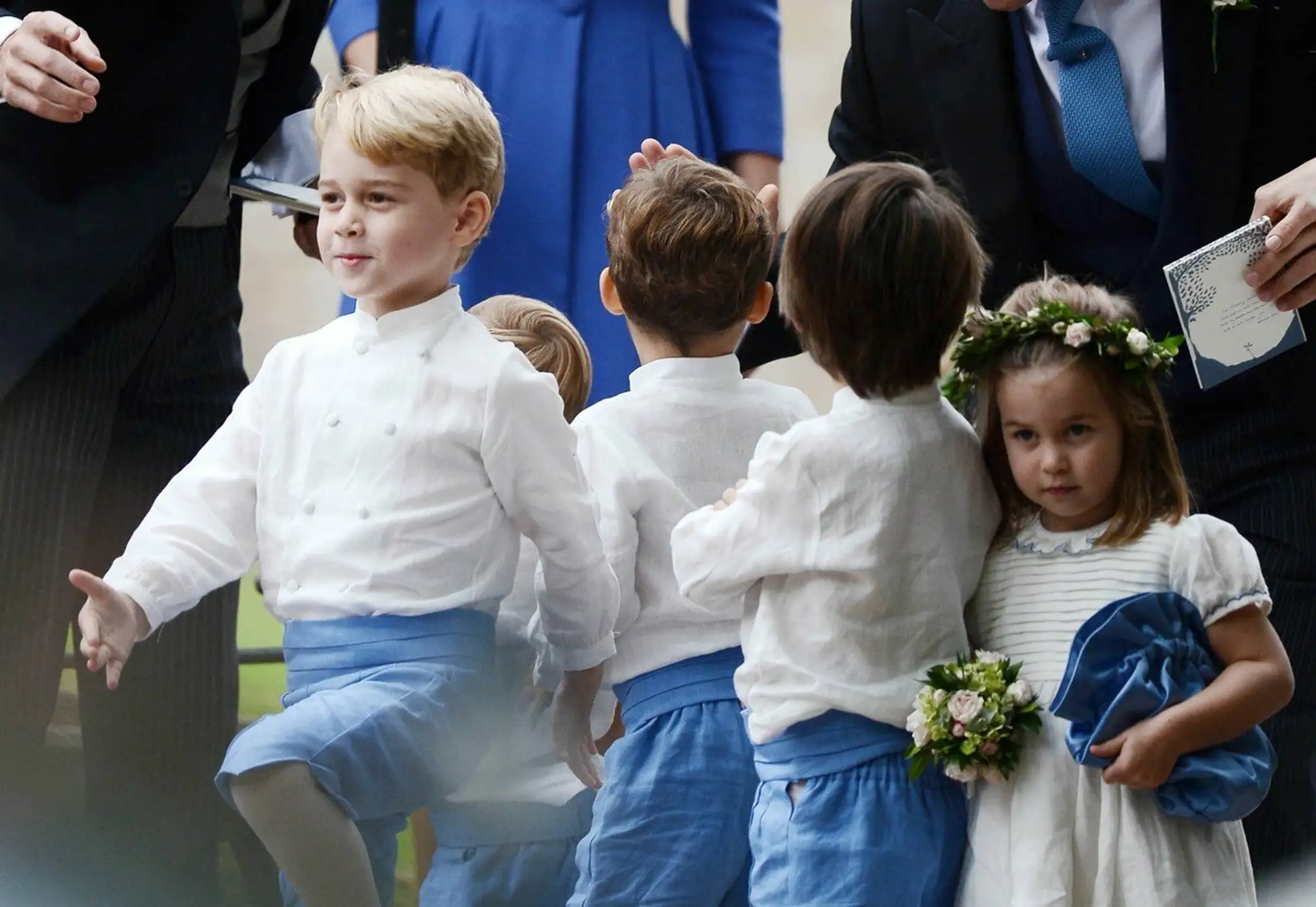 Princ George sa opäť predviedol. Nevestu si vďaka nemu nikto nevšímal