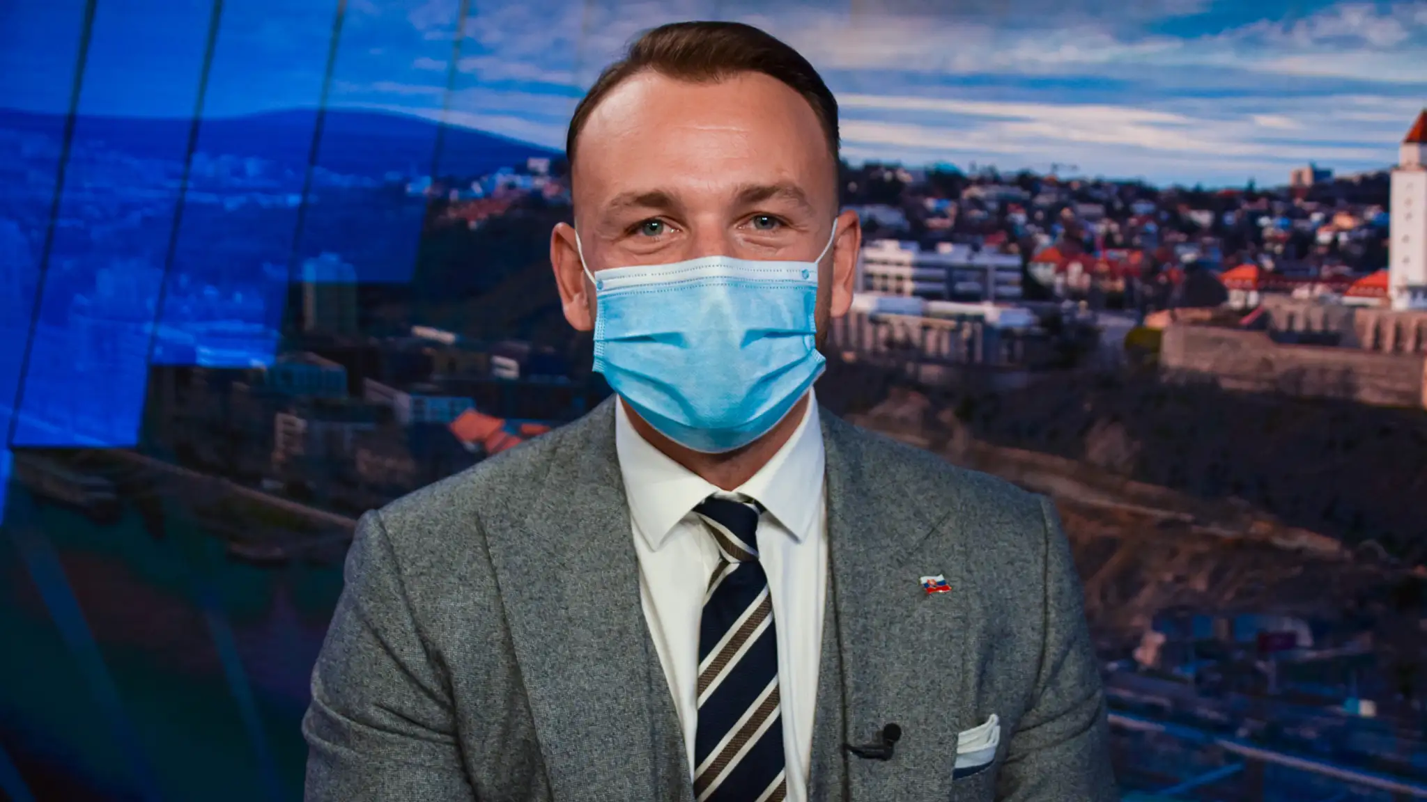 Matúš Šutaj Eštok.