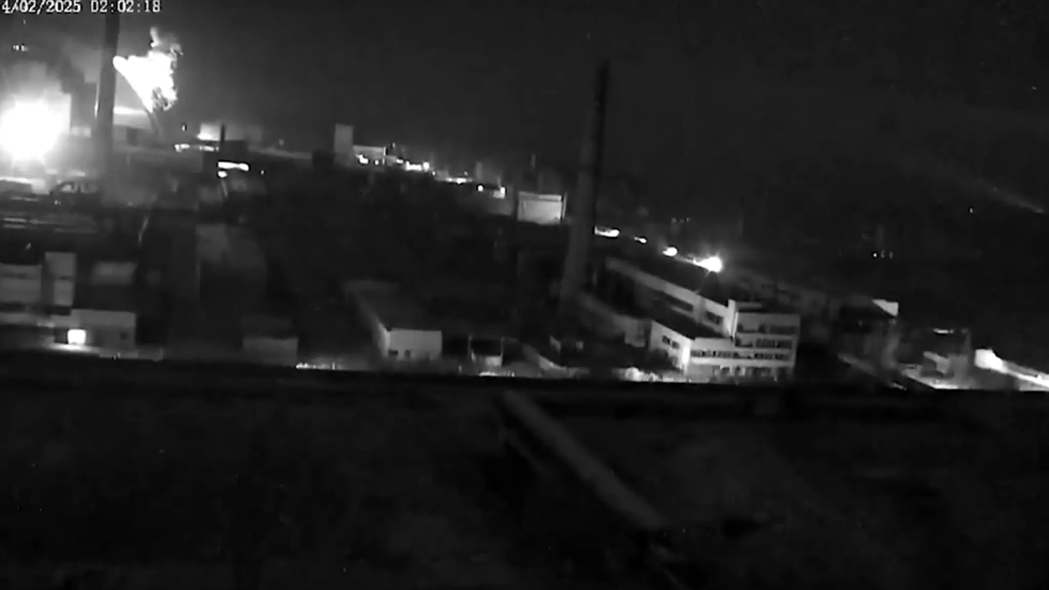 Bezpečnostná kamera zachytila náraz dronu do sarkofágu