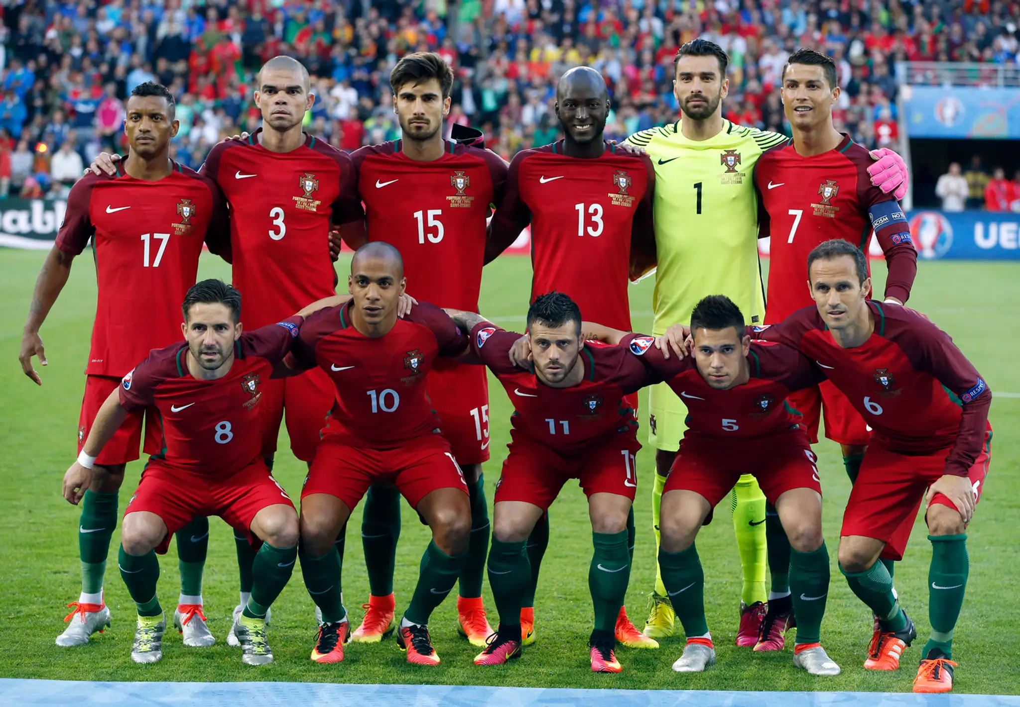 Základná jedenástka portugalského výberu pred duelom s Islandom na ME vo Francúzsku.