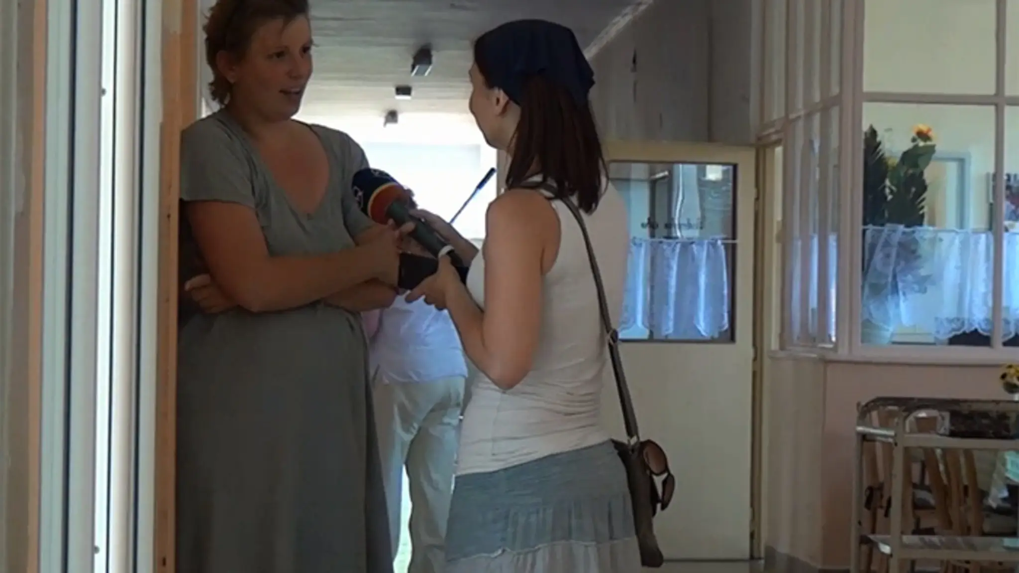 Toto ešte v Považskej Bystrici nezažili. Pôrod na parkovisku obchodného centra