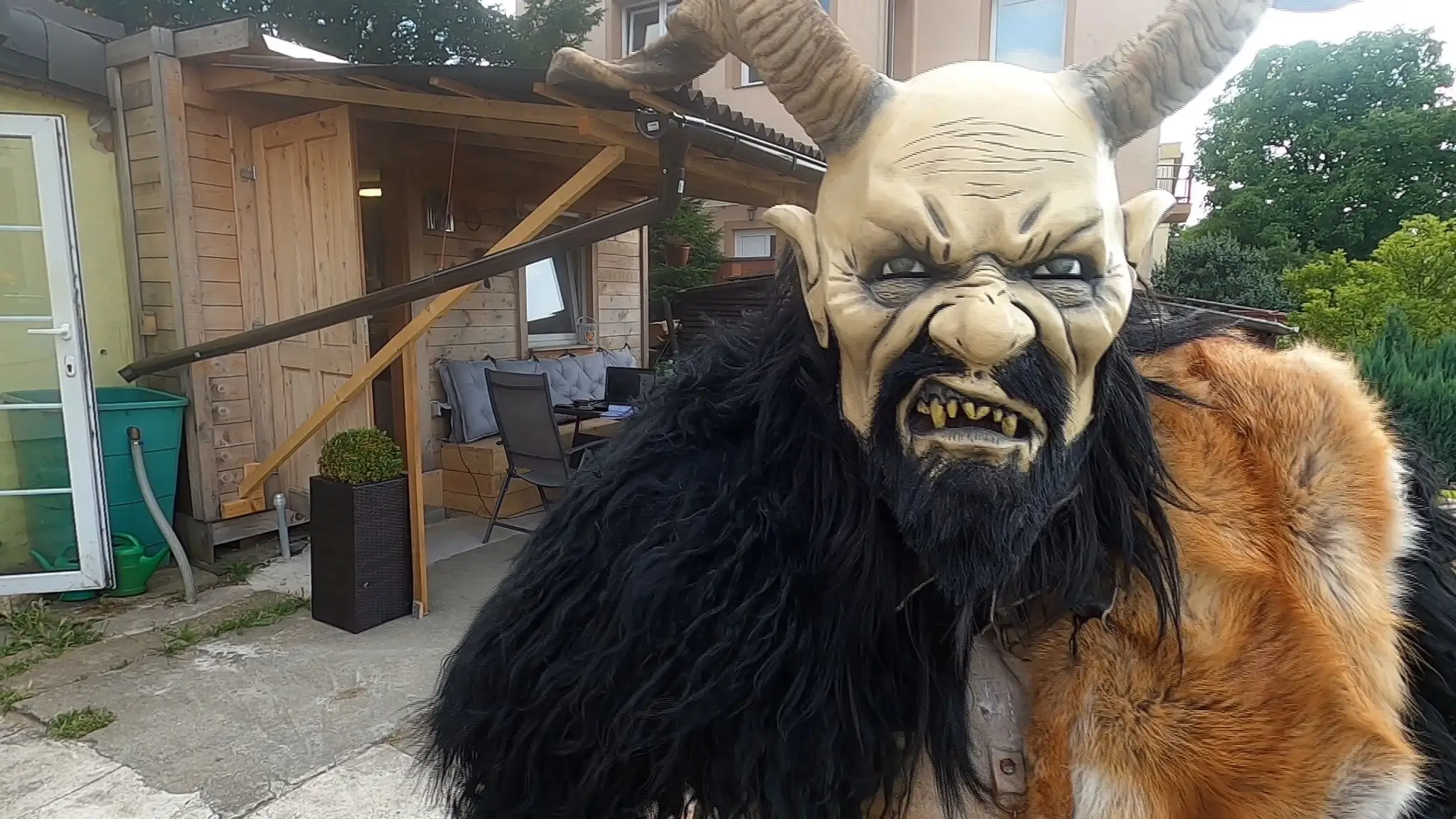 Roman Strouhal v maske