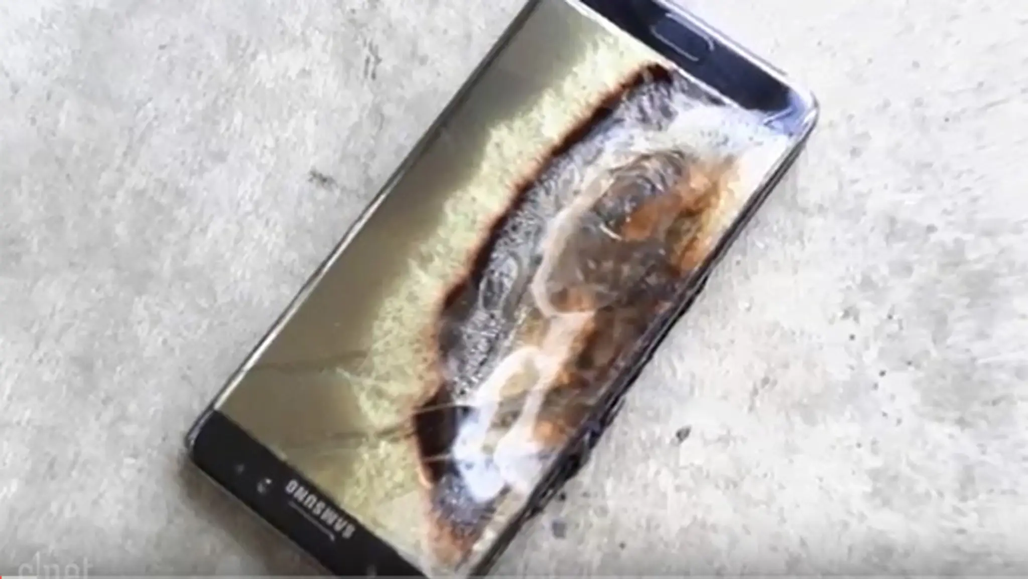 Galaxy Note 7 má problém s batériou.